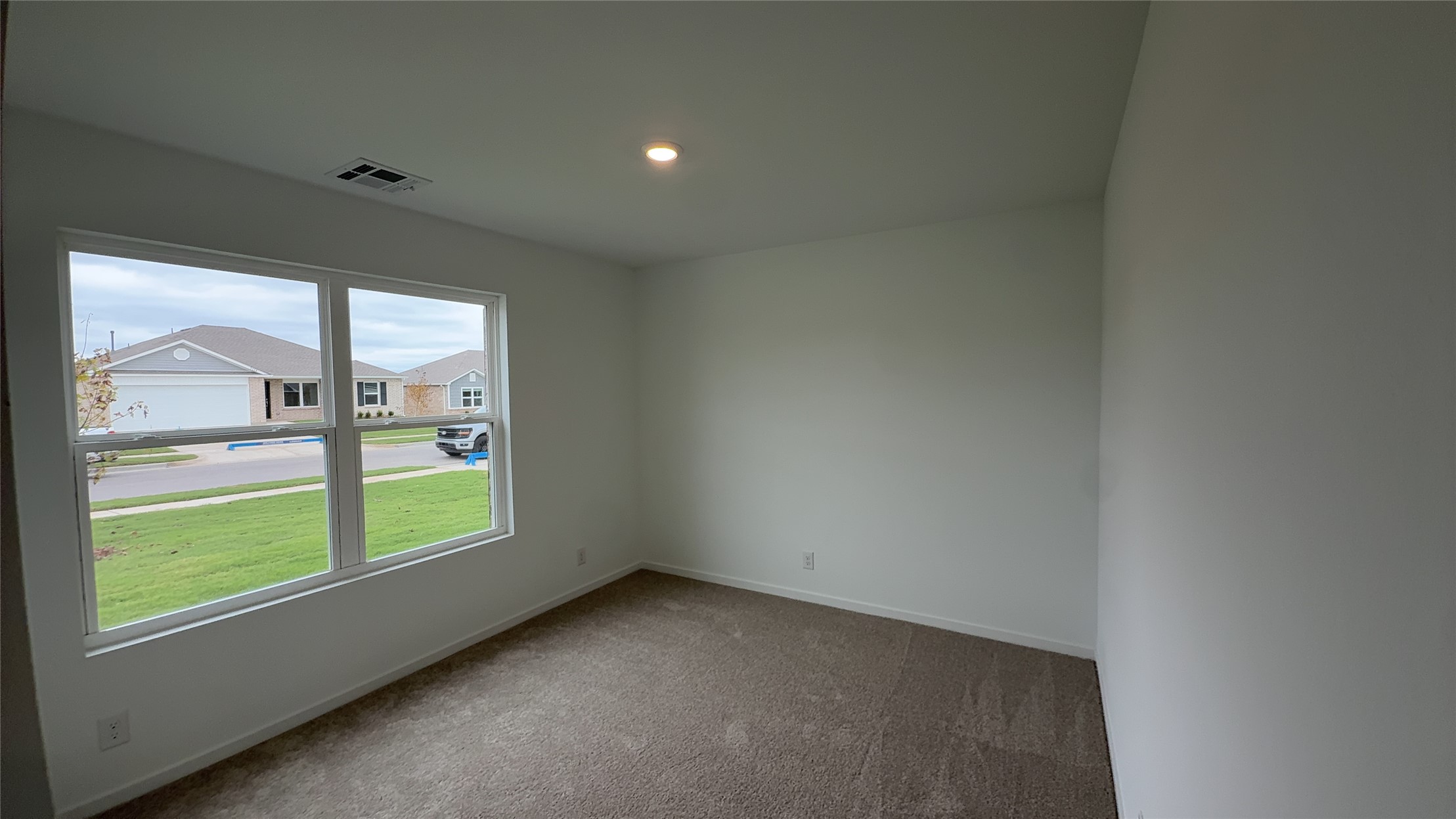 3119 S 15th Place Property Photo 12