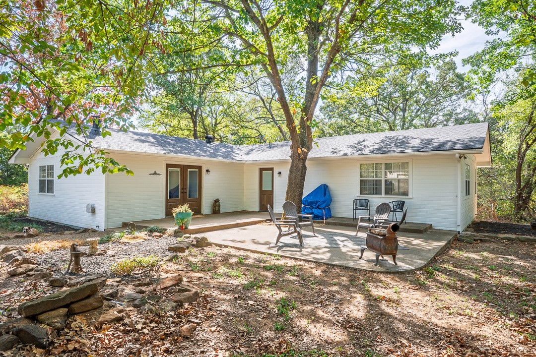 695 N Mclean Road Property Photo 4