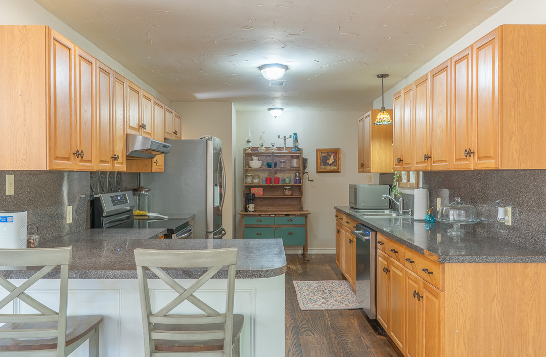 695 N Mclean Road Property Photo 7