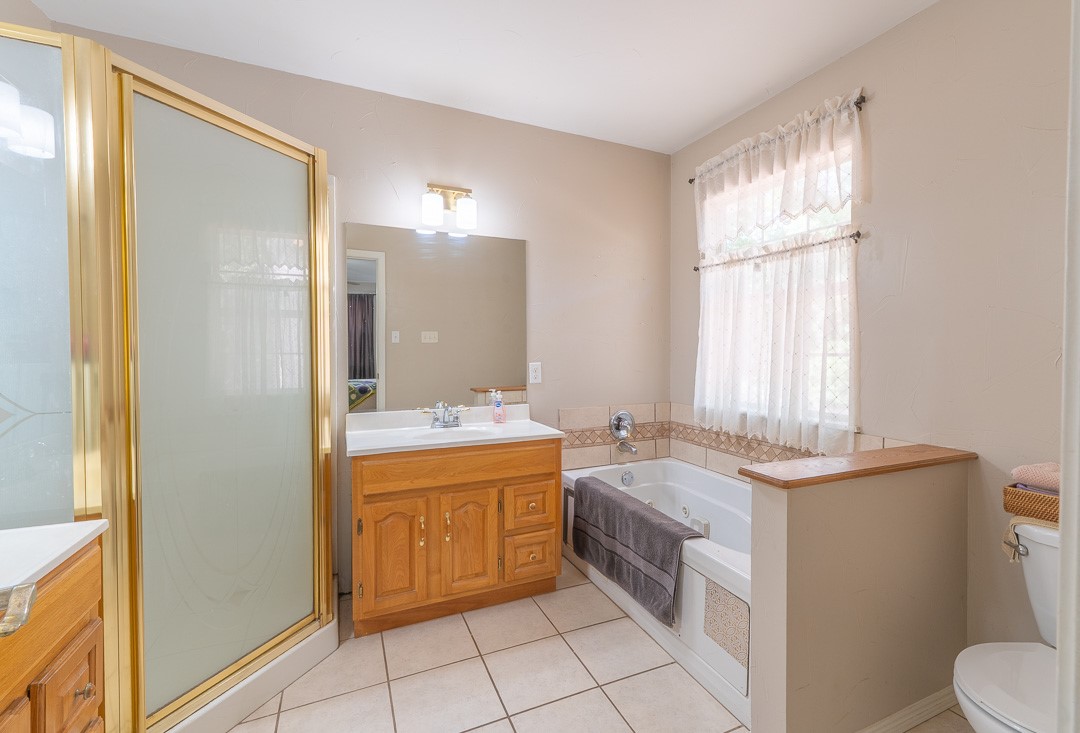 695 N Mclean Road Property Photo 10