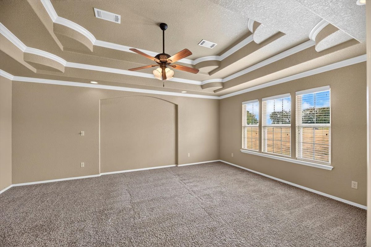 23570 Wolf Valley Road Property Photo 22