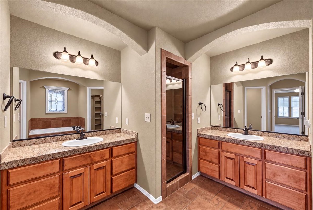 23570 Wolf Valley Road Property Photo 25