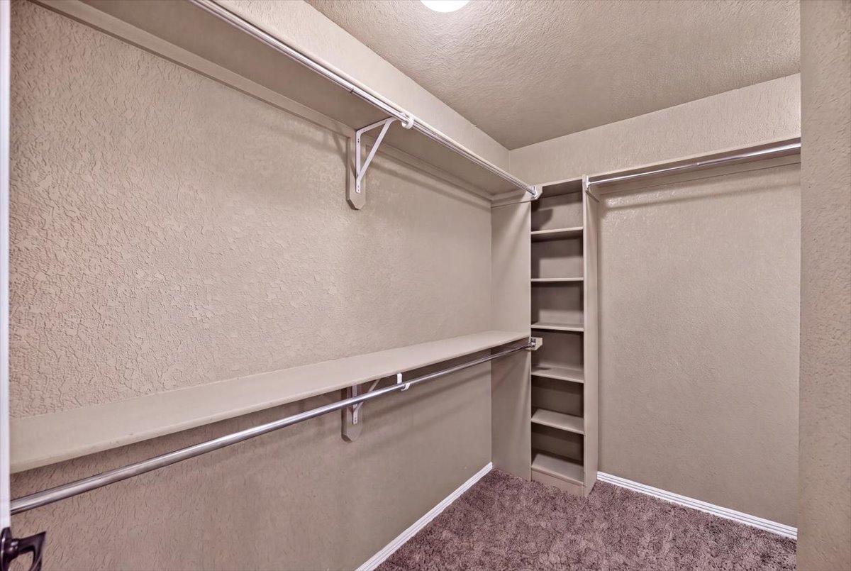 23570 Wolf Valley Road Property Photo 30