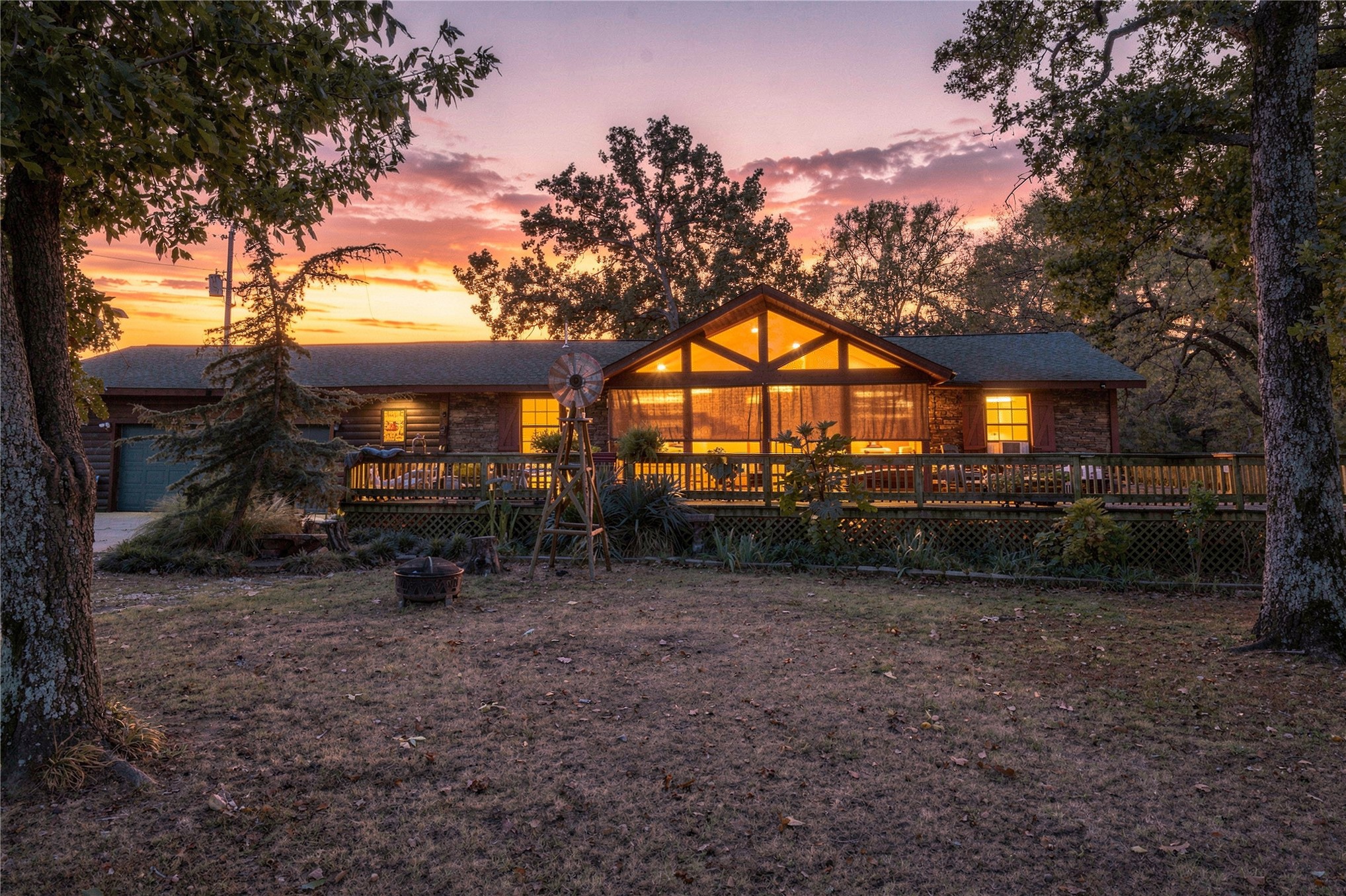 447098 E 1000 Road Property Photo 2