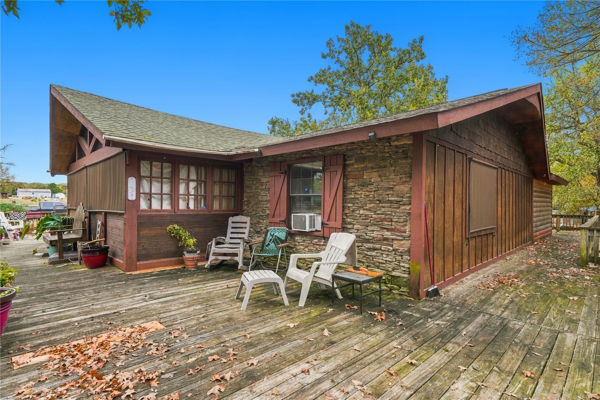 447098 E 1000 Road Property Photo 3