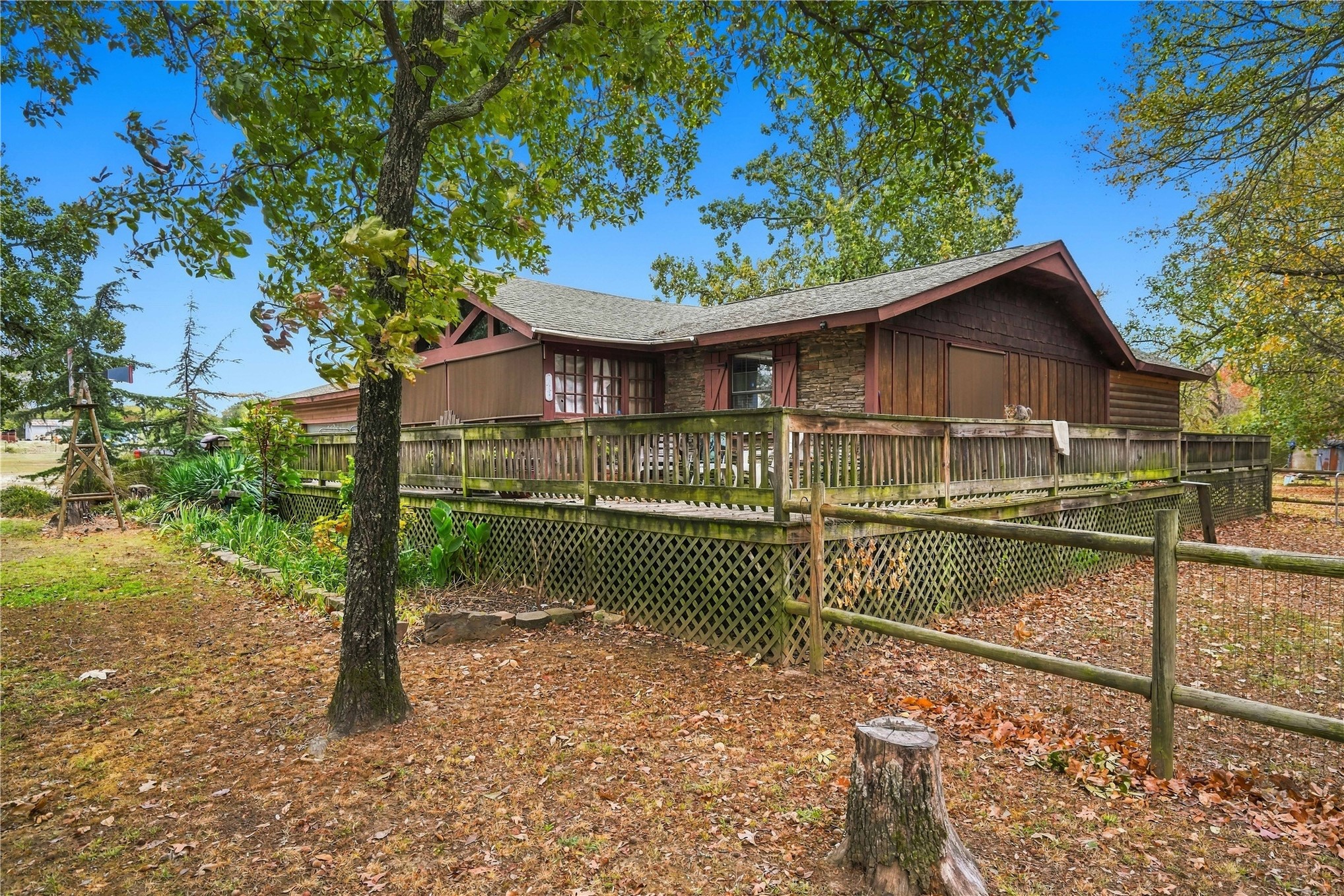 447098 E 1000 Road Property Photo 4