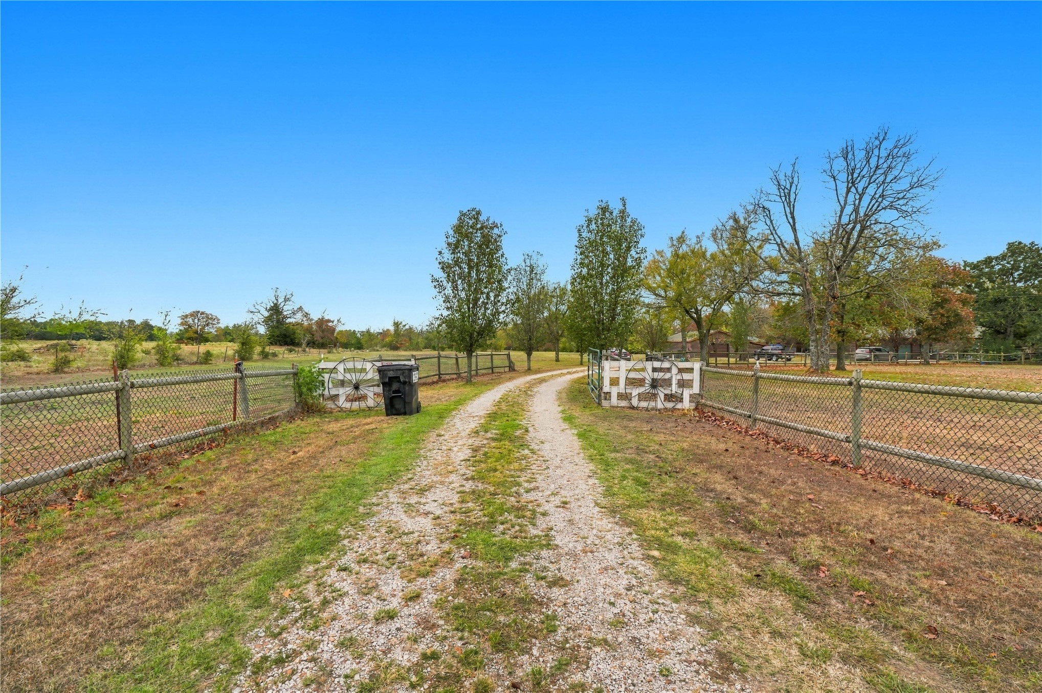 447098 E 1000 Road Property Photo 37