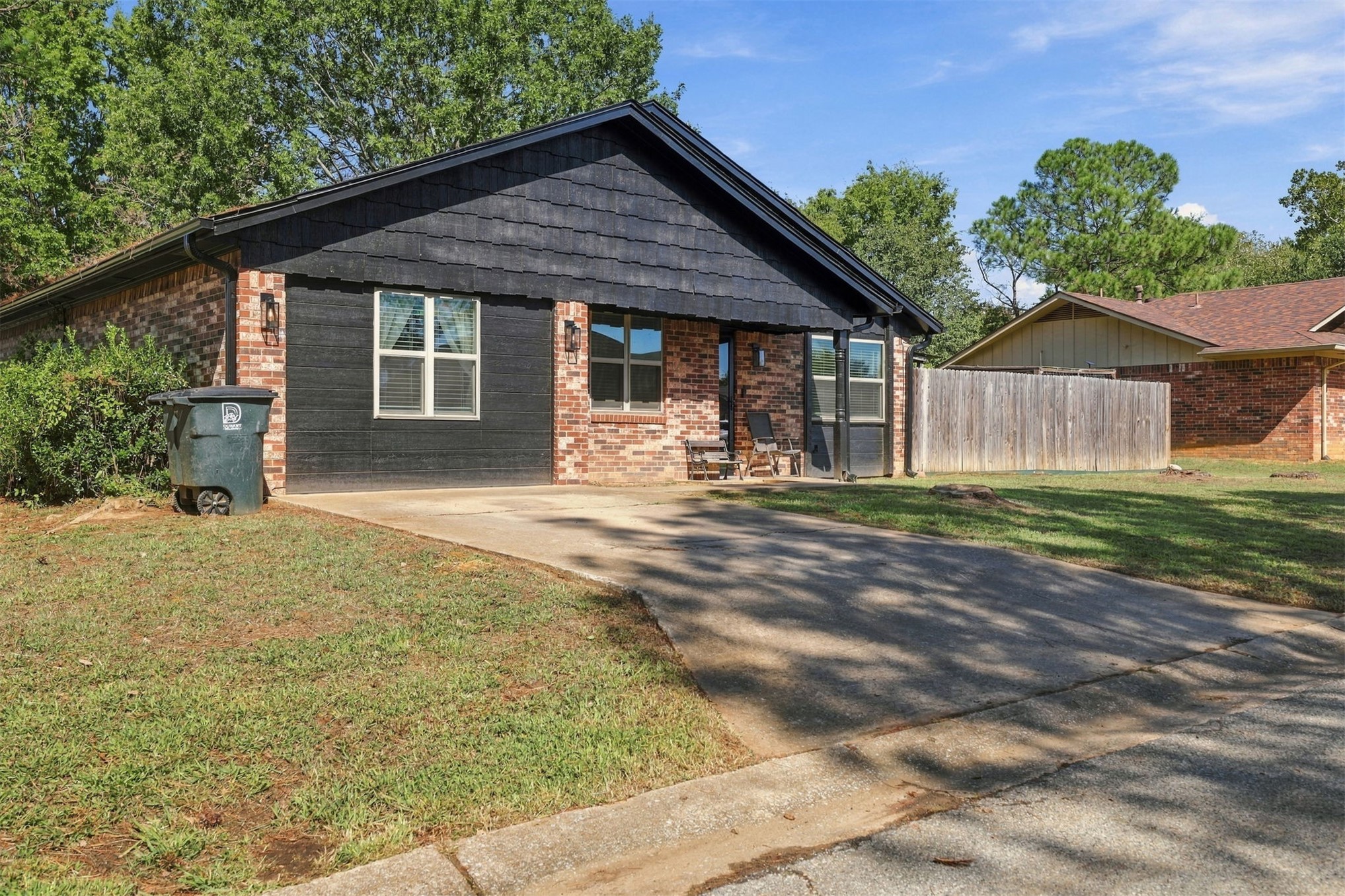 5431 Roadrunner Drive Property Photo 2