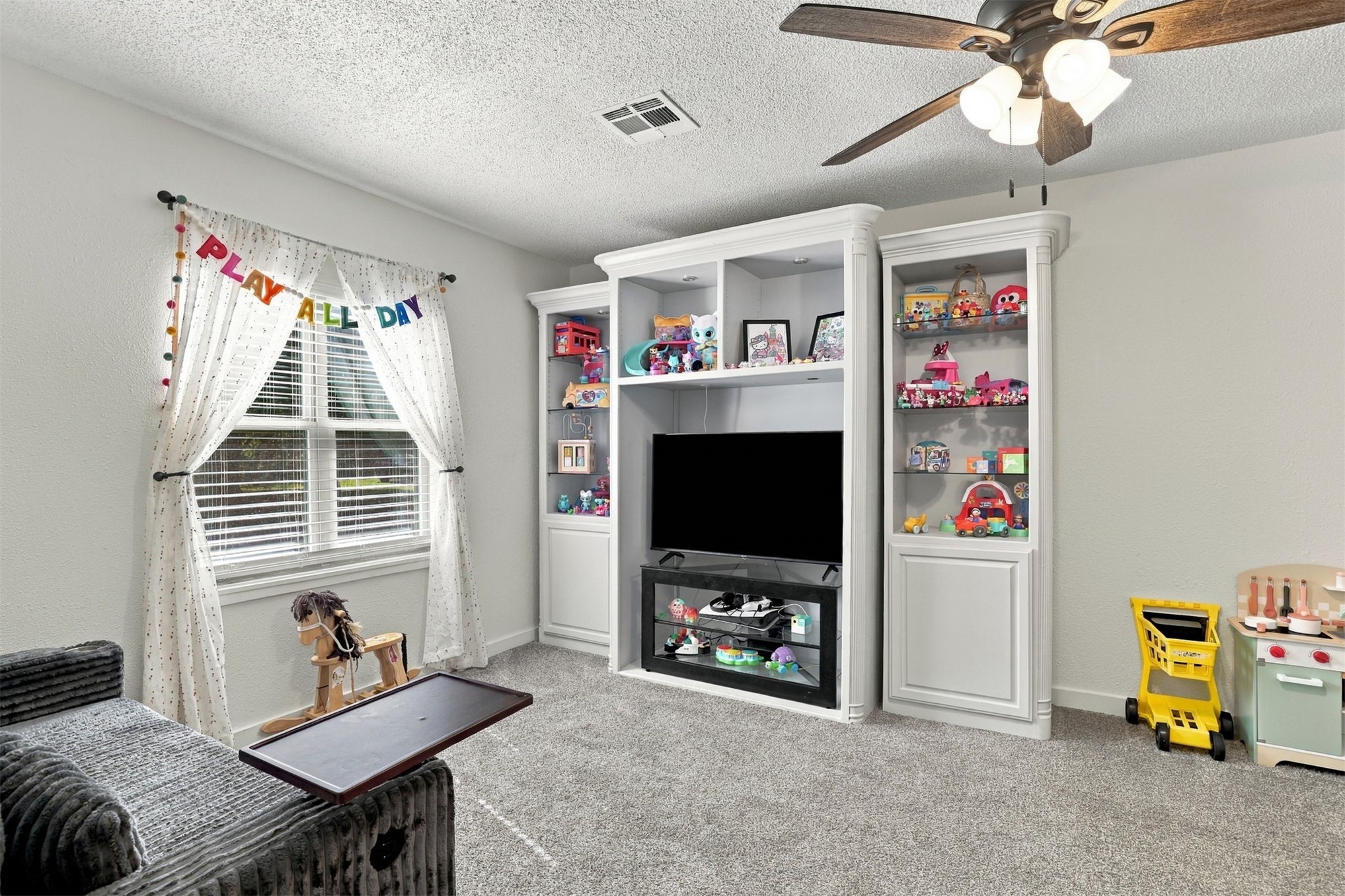 5431 Roadrunner Drive Property Photo 10