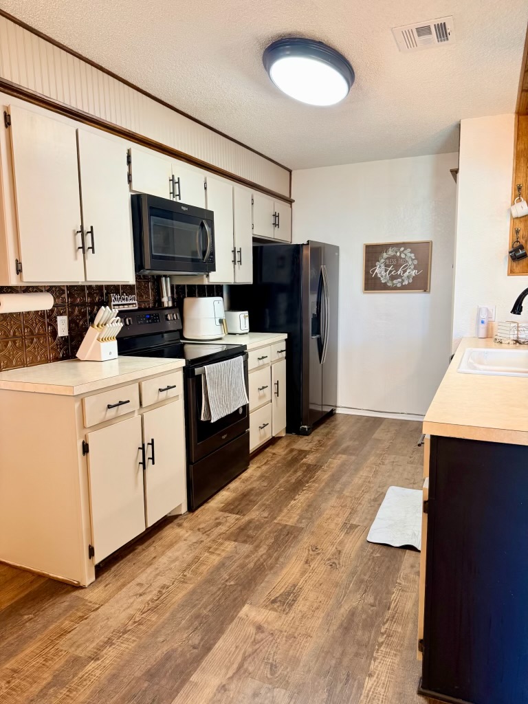 5431 Roadrunner Drive Property Photo 13