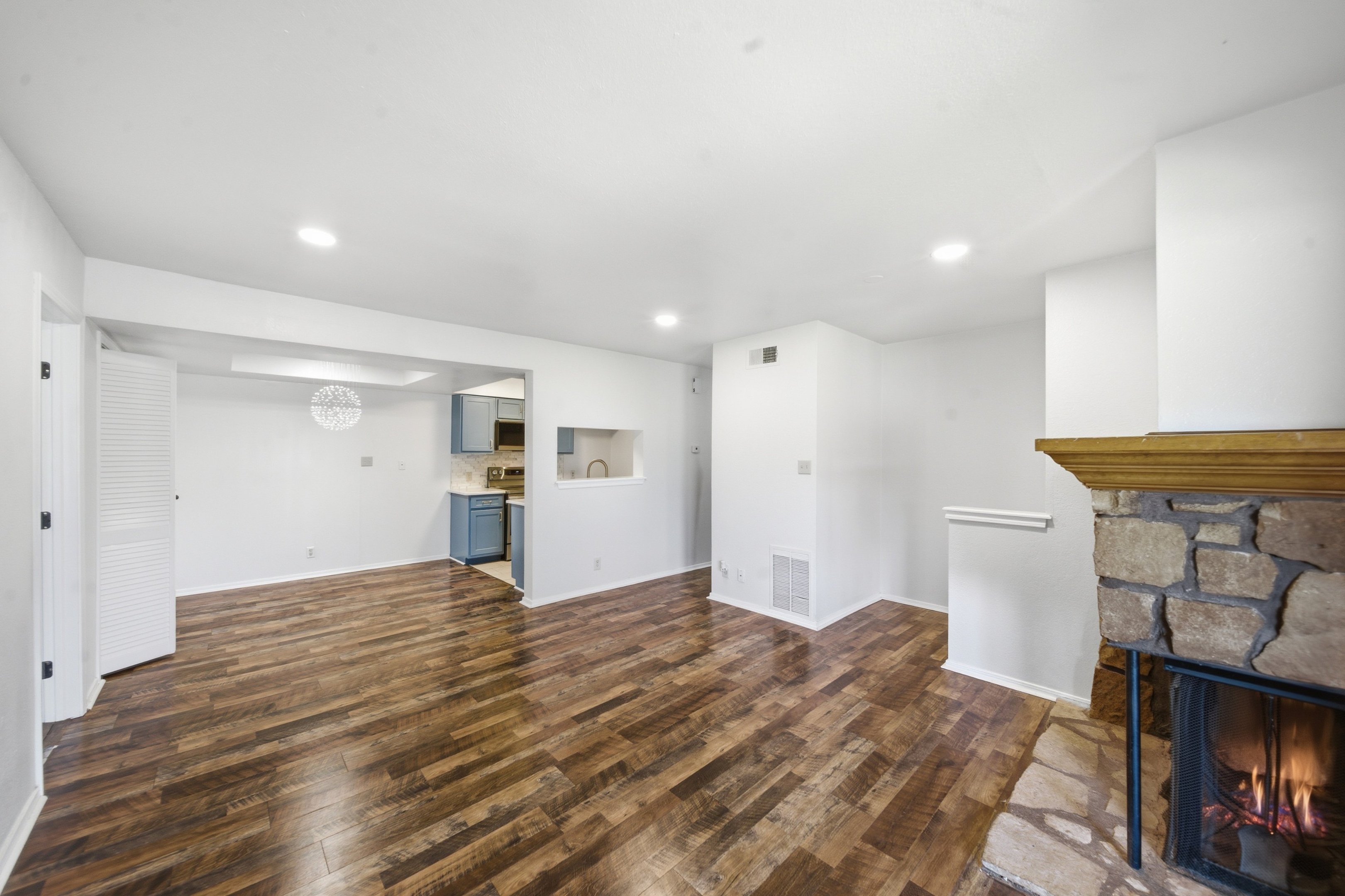6364 S 80th East Avenue G Property Photo 4