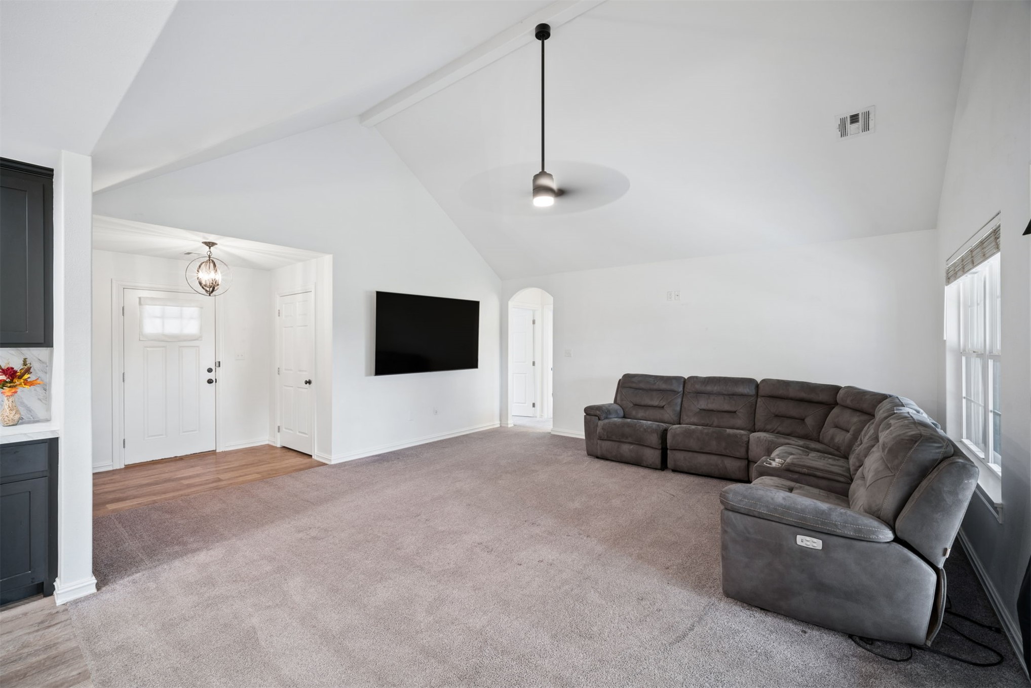 27241 21st Street Property Photo 6