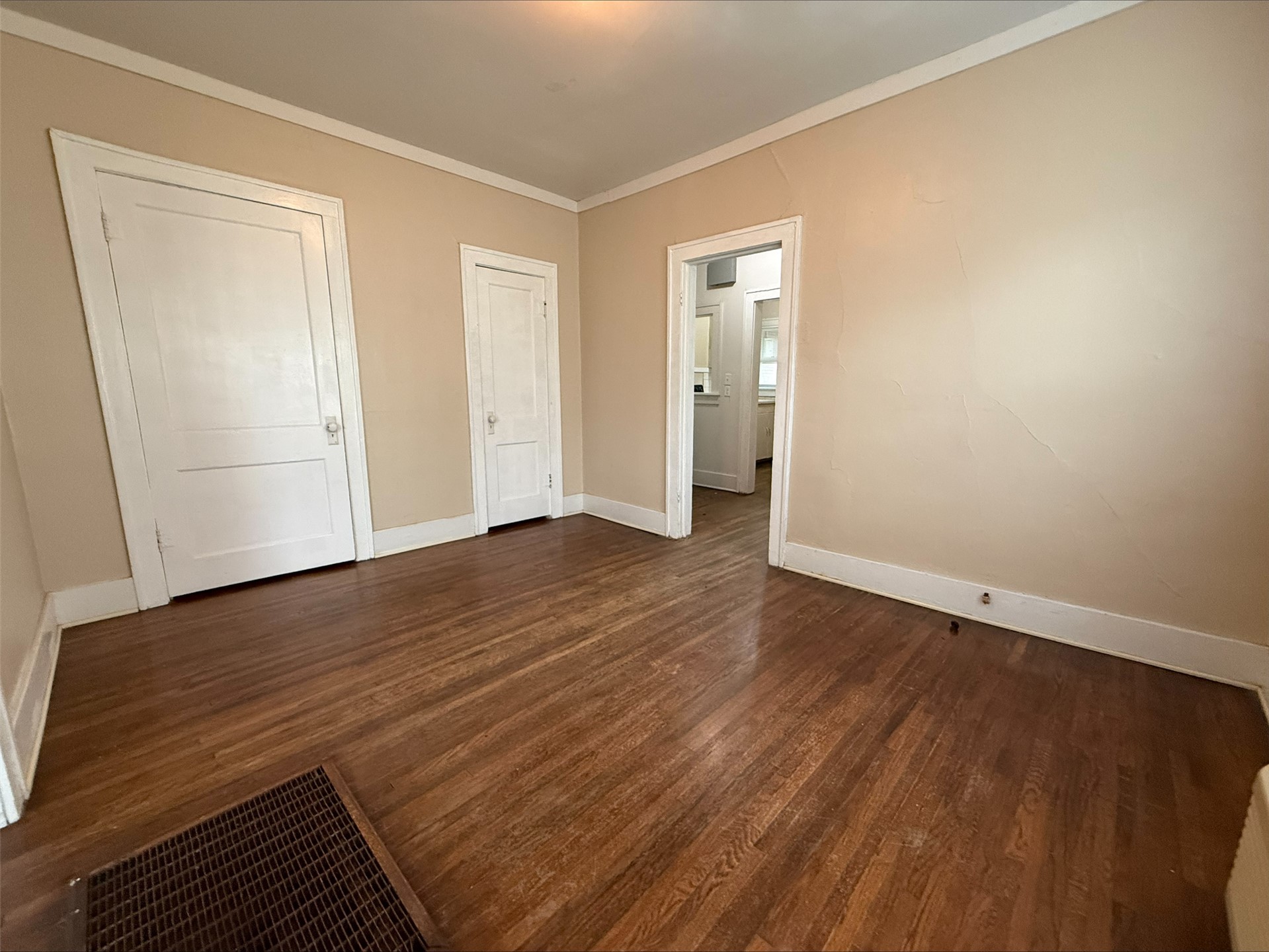 821 S Quincy Avenue Property Photo 4