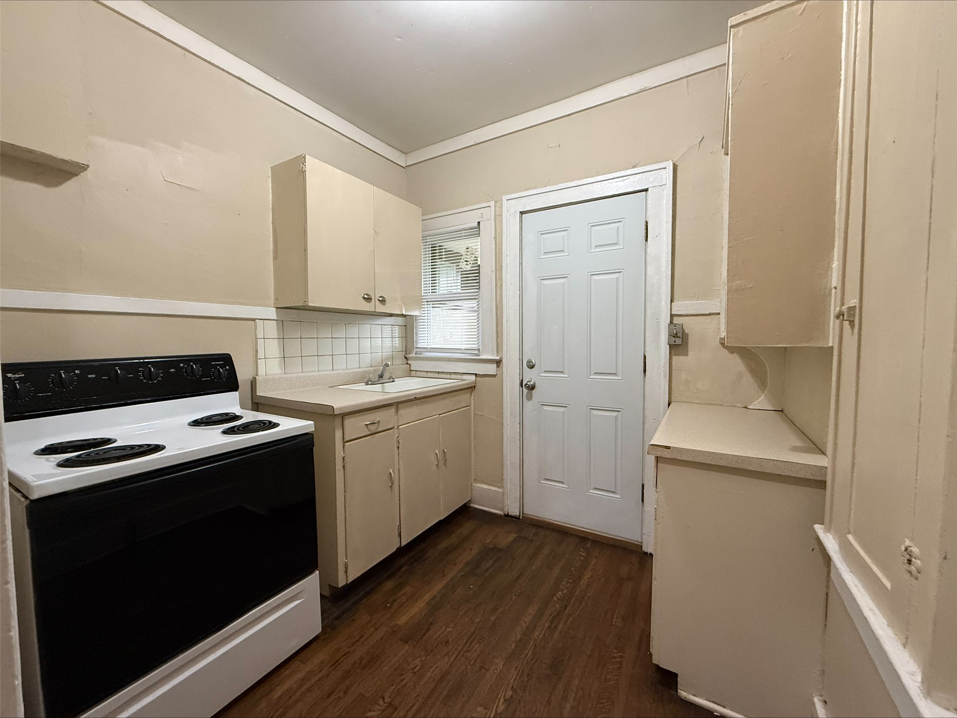 821 S Quincy Avenue Property Photo 5