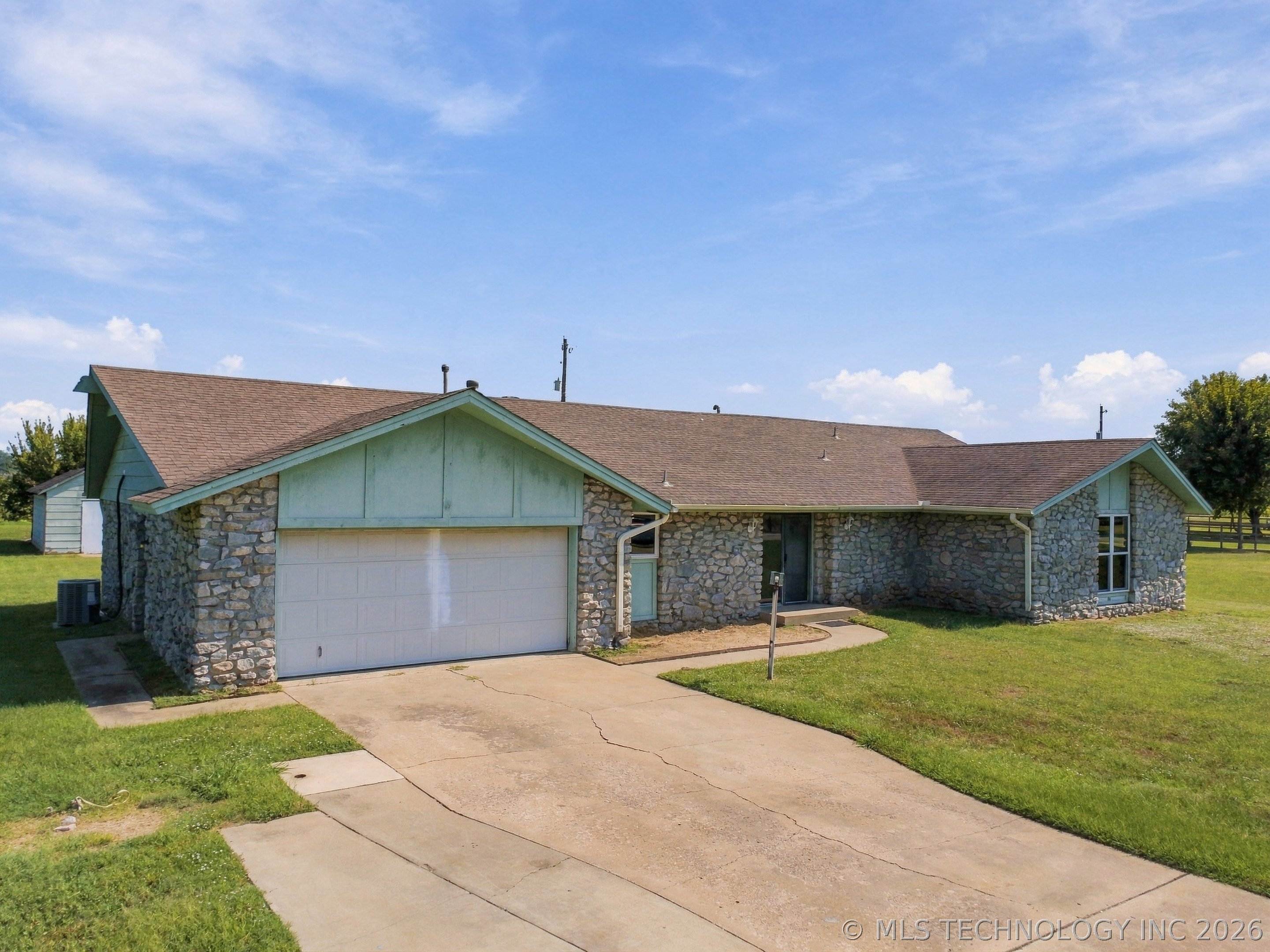 12203 S 88th East Avenue Property Photo 2