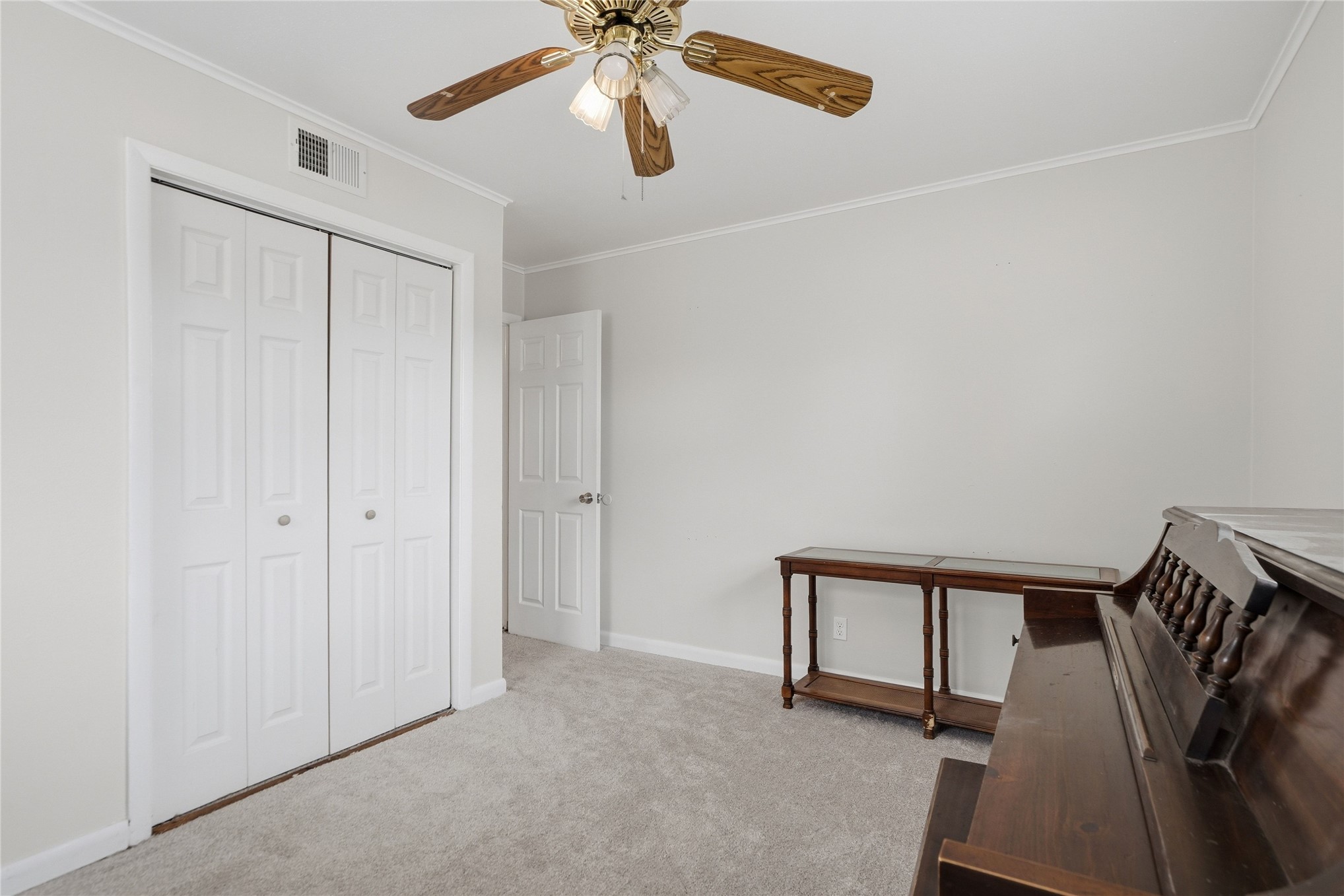 10920 E 3rd Street Property Photo 22