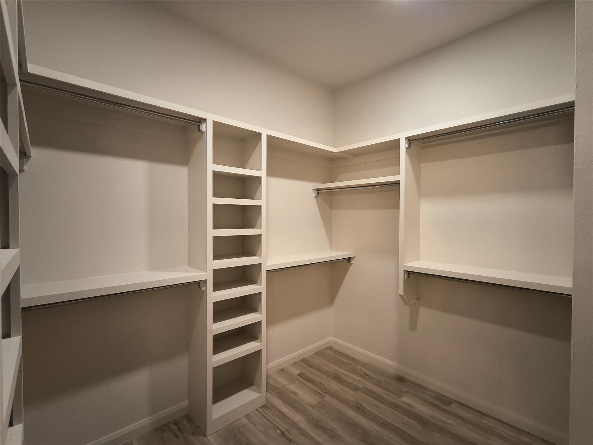 2112 N Trenton Avenue Property Photo 51