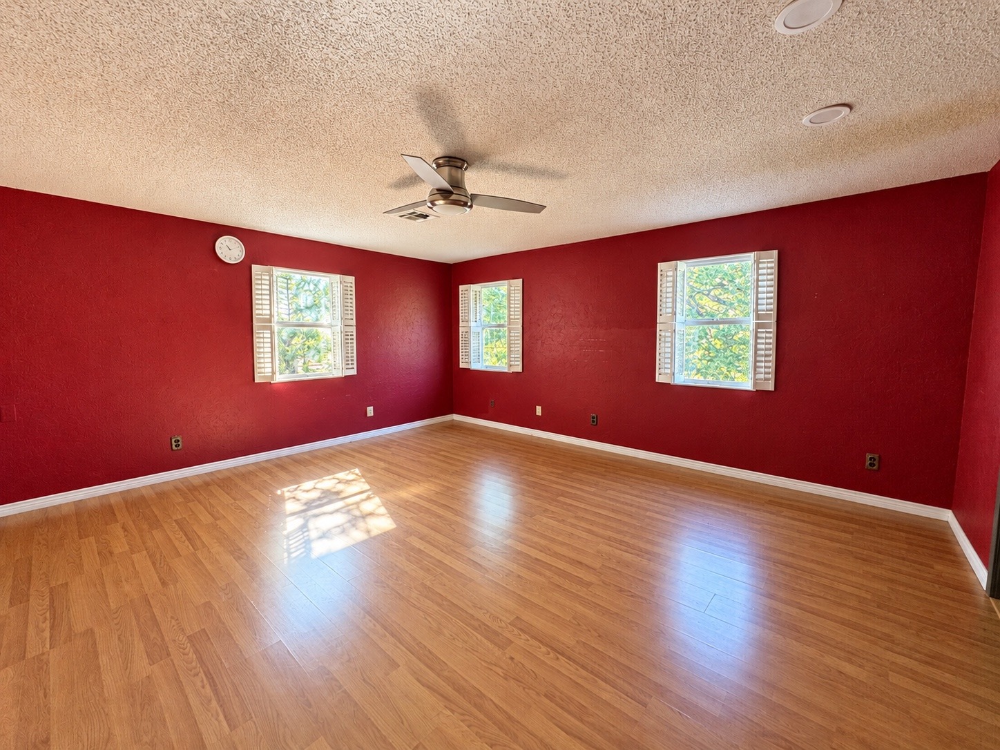 4721 Dogwood Road Property Photo 9