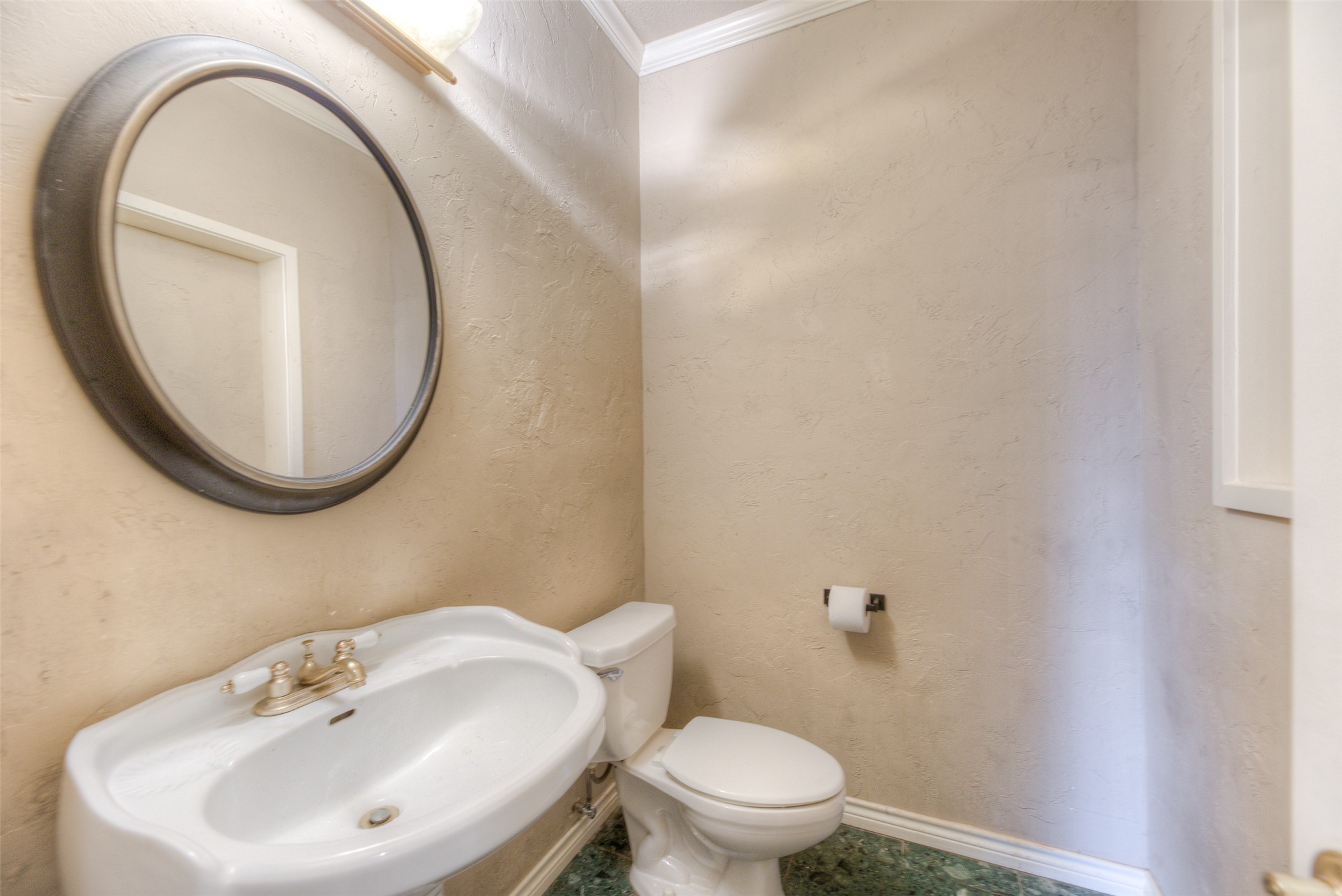 8632 S Braden Avenue S Property Photo 14