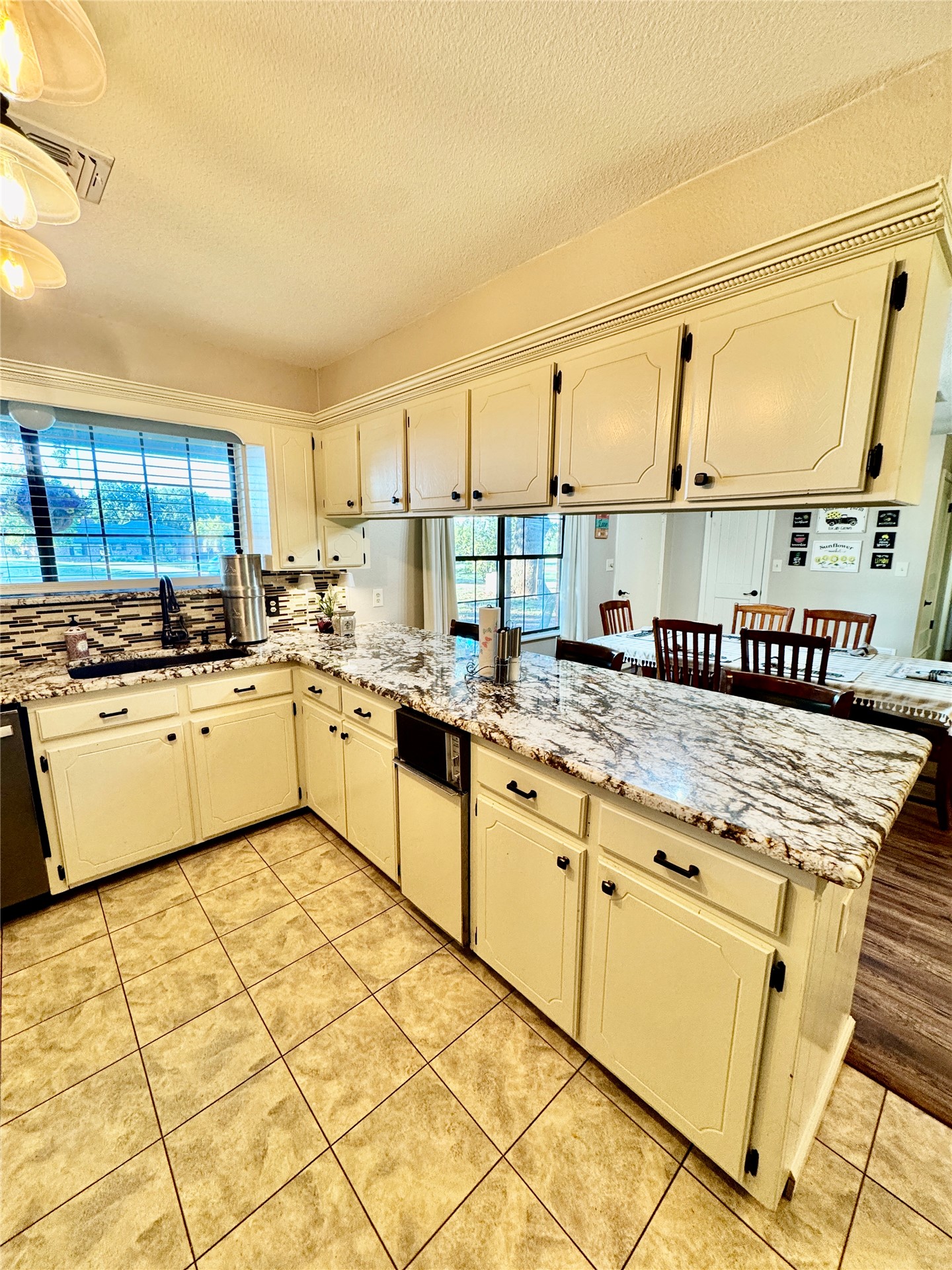 55 Falconhead Drive Property Photo 3