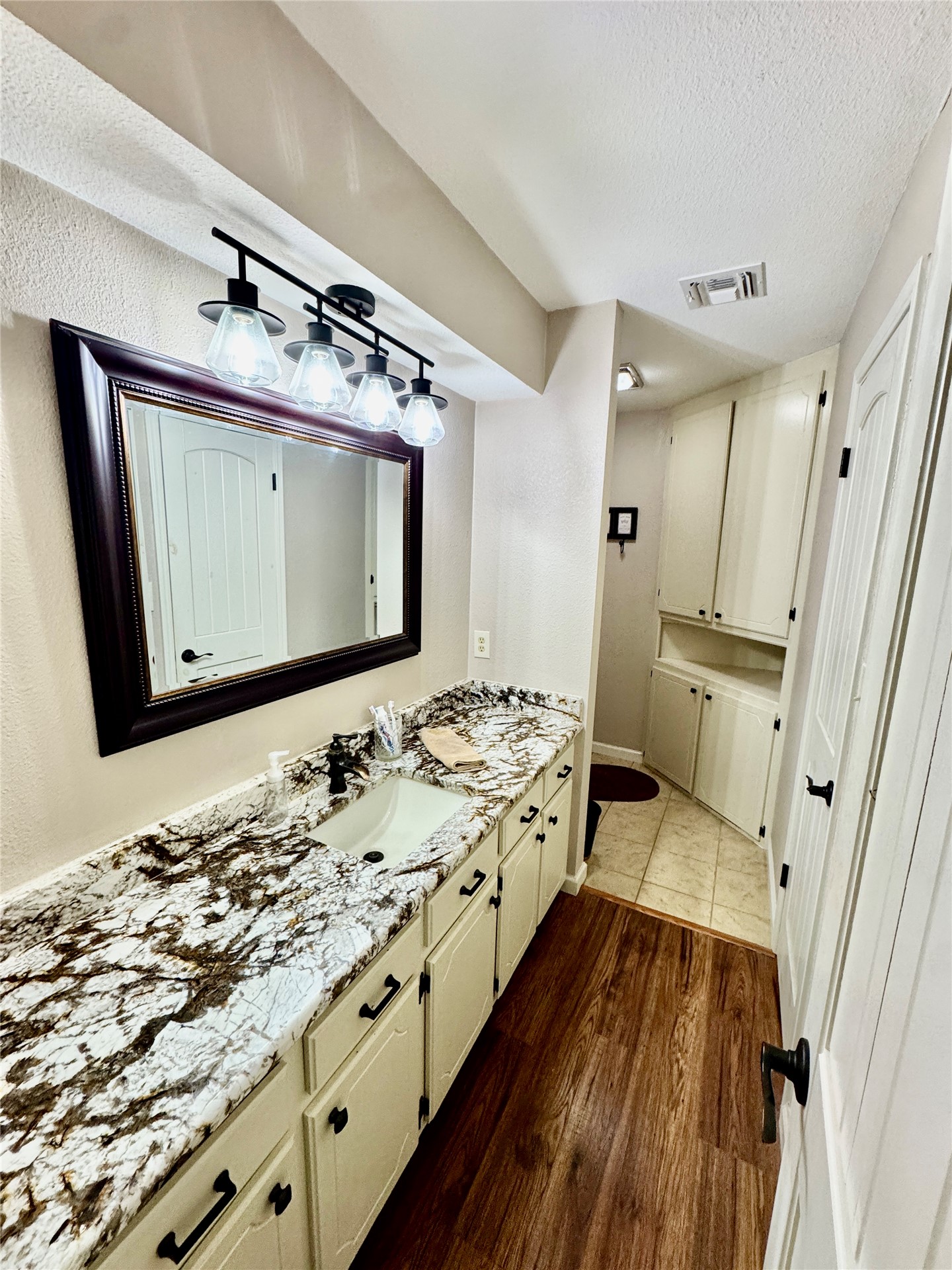55 Falconhead Drive Property Photo 12