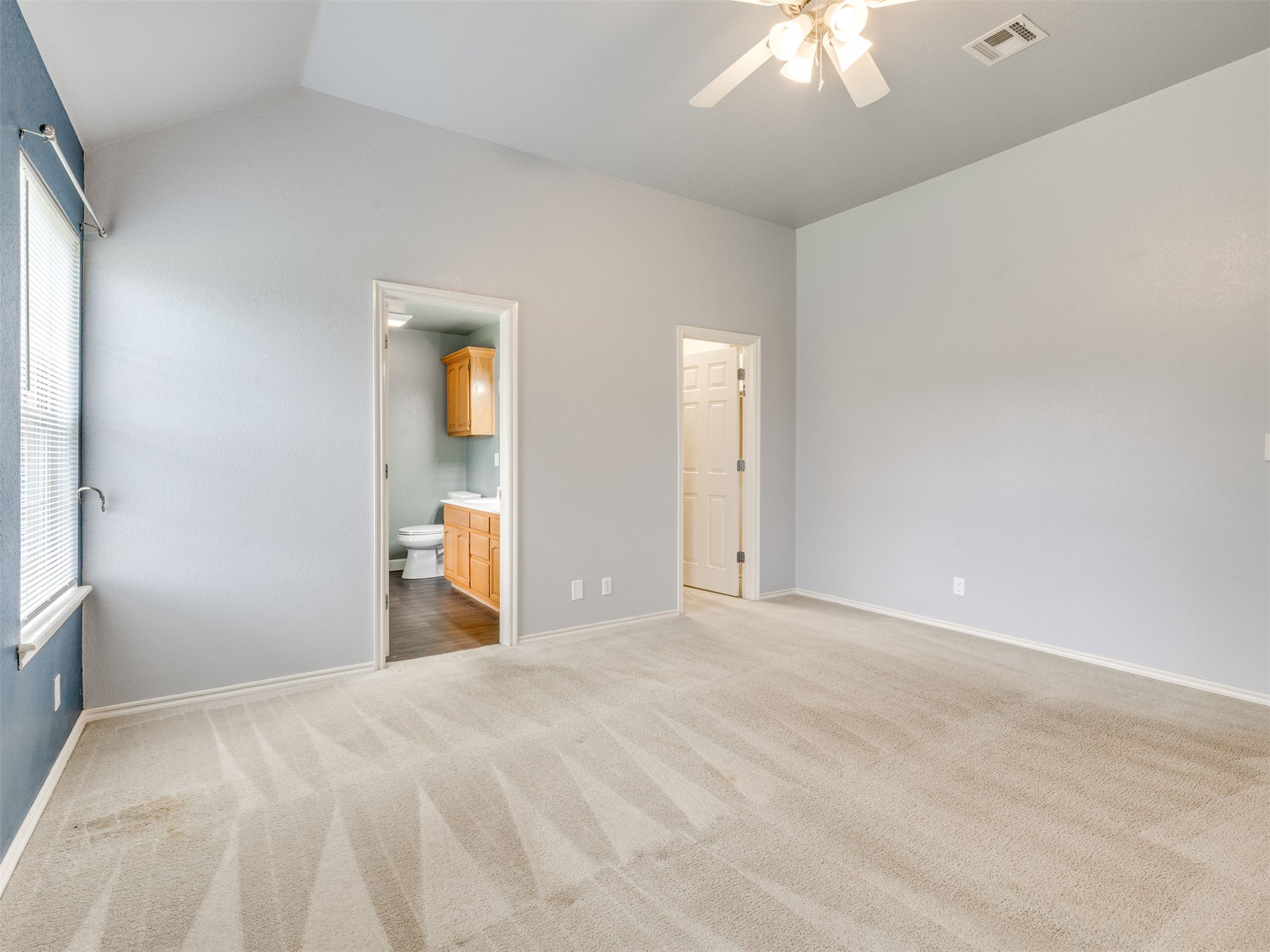 21677 E 39th Place Property Photo 23