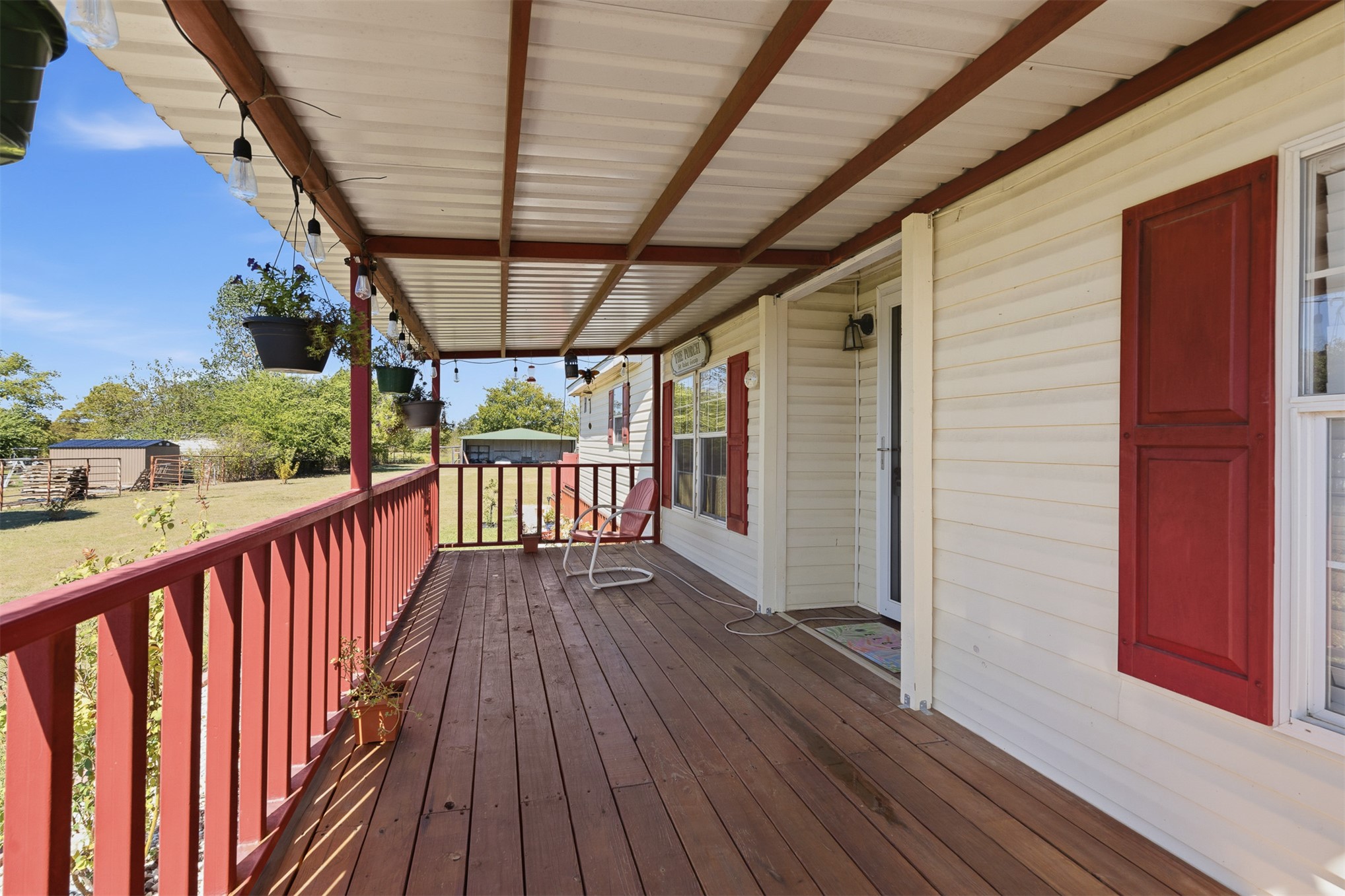 23066 Pettijohn Springs Property Photo 3