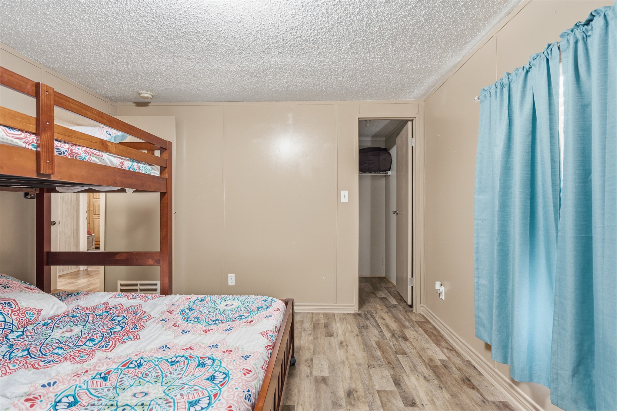 23066 Pettijohn Springs Property Photo 22
