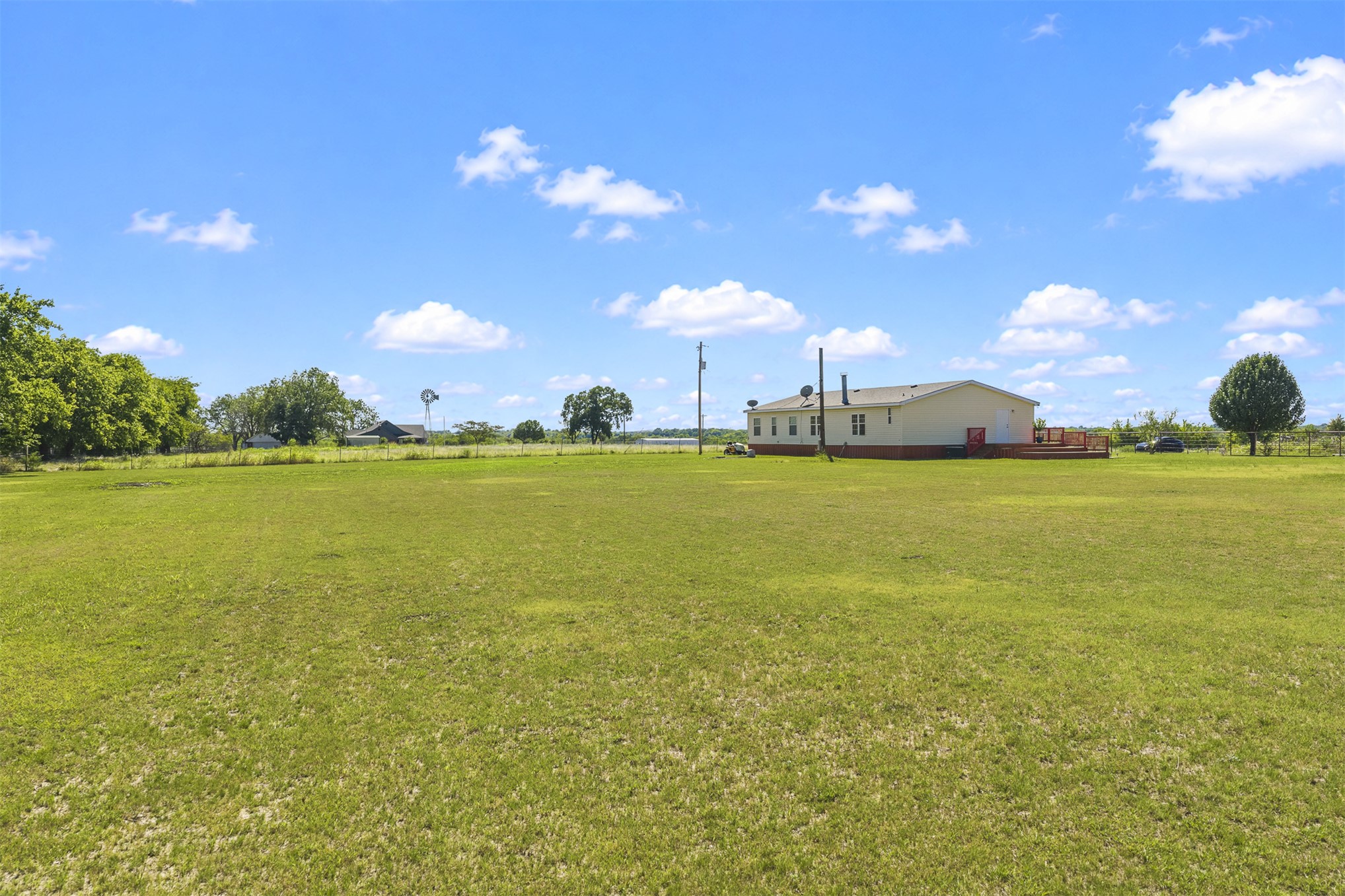 23066 Pettijohn Springs Property Photo 37