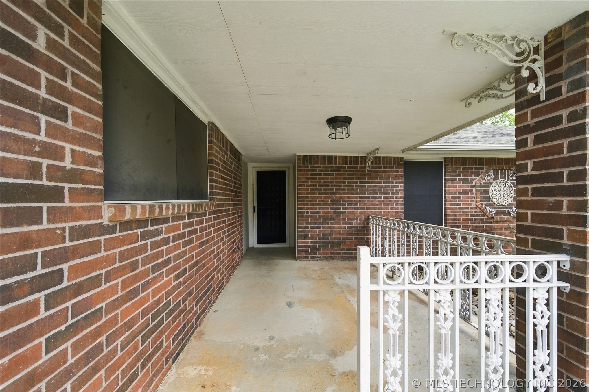 7721 N 132nd East Avenue Property Photo 4