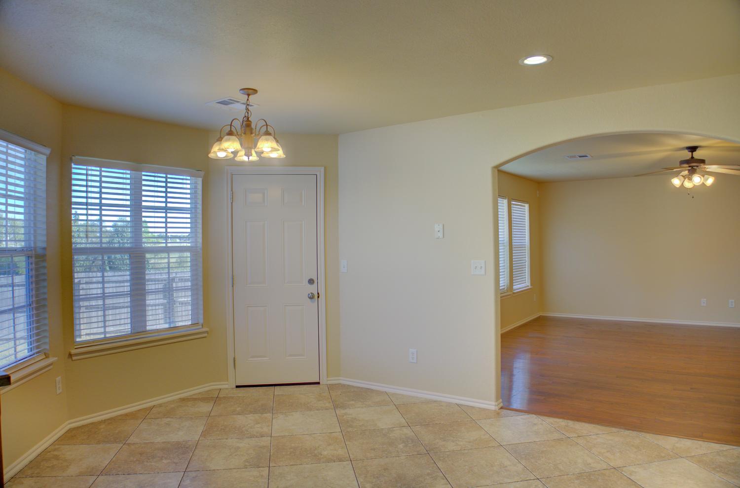 9227 Freedom Avenue Property Photo 19