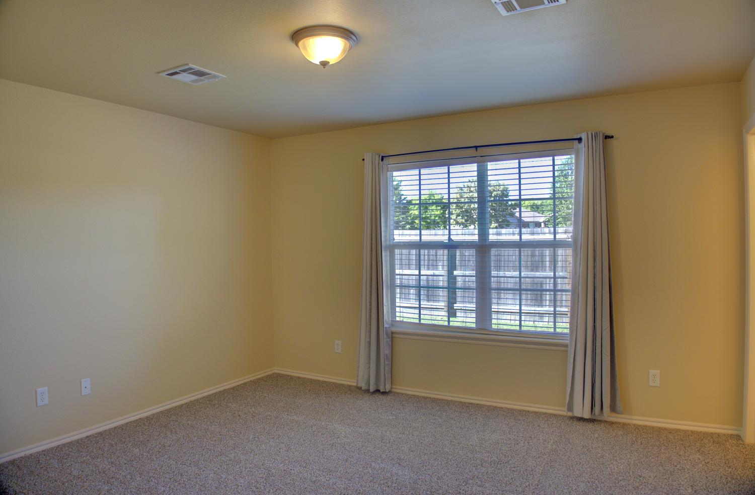 9227 Freedom Avenue Property Photo 28