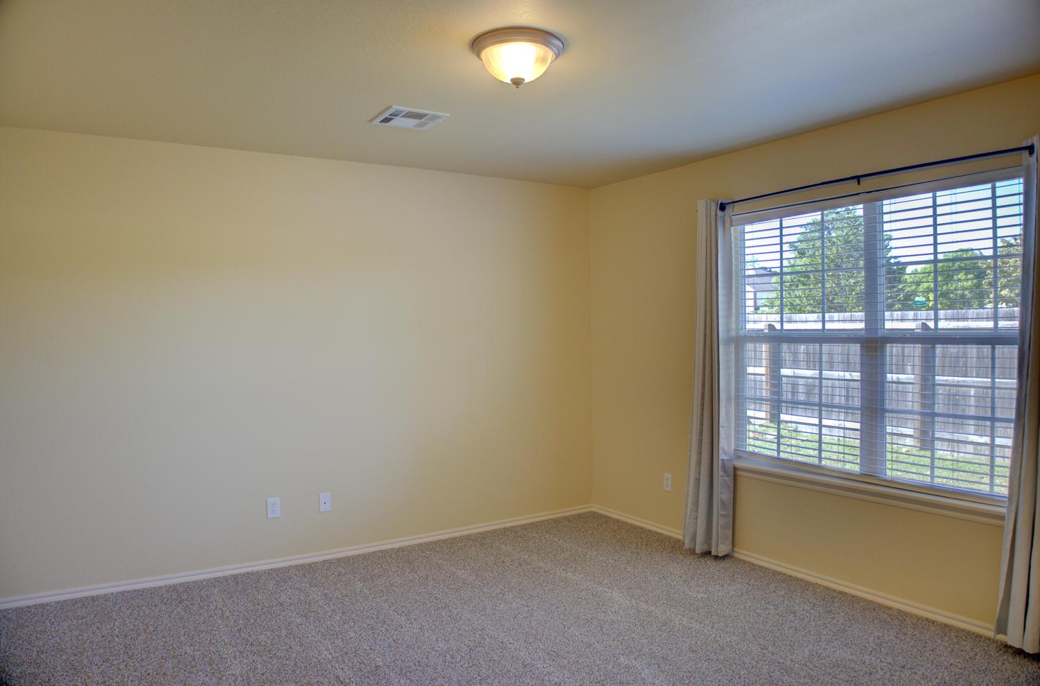 9227 Freedom Avenue Property Photo 29