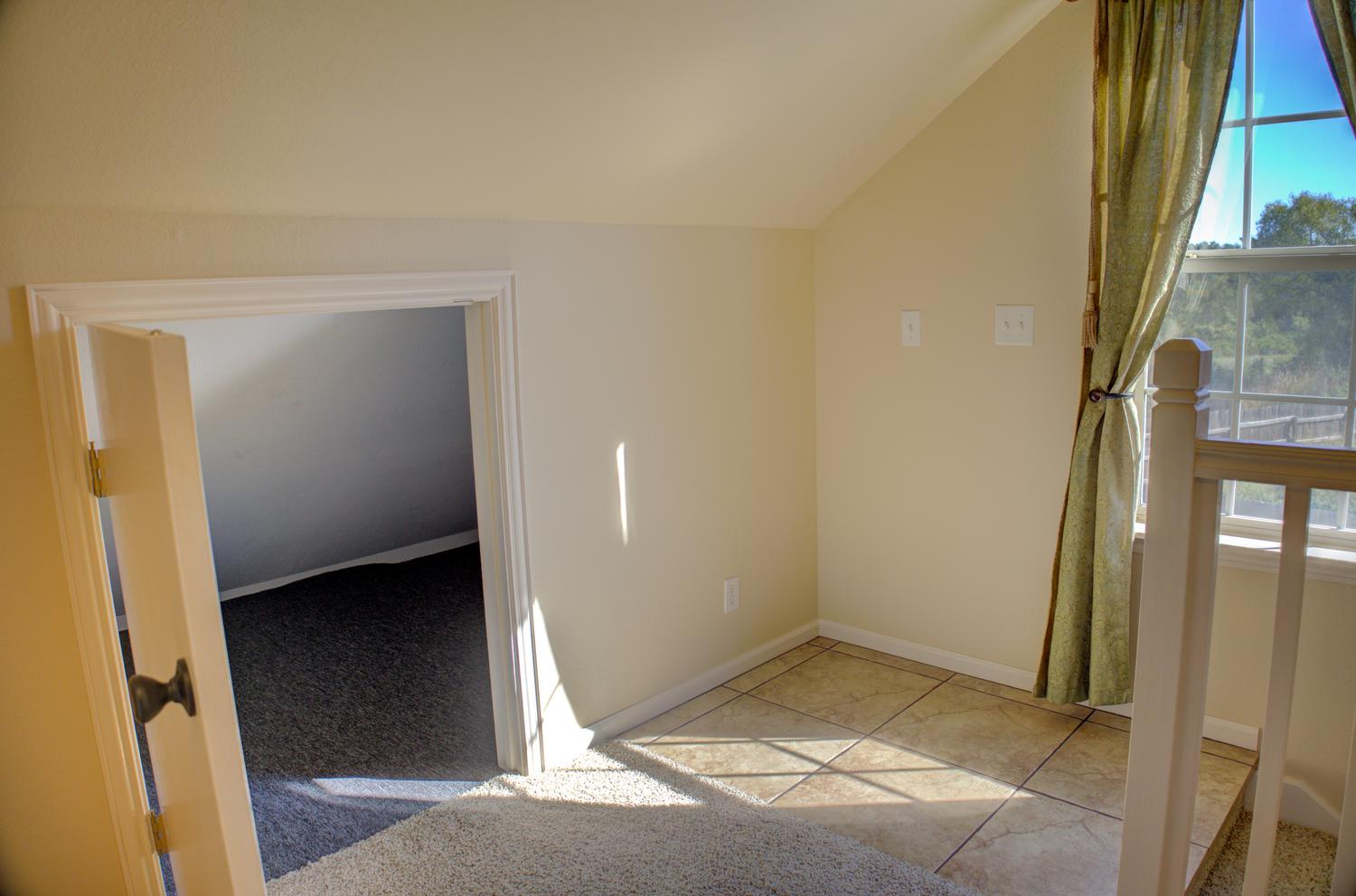 9227 Freedom Avenue Property Photo 38