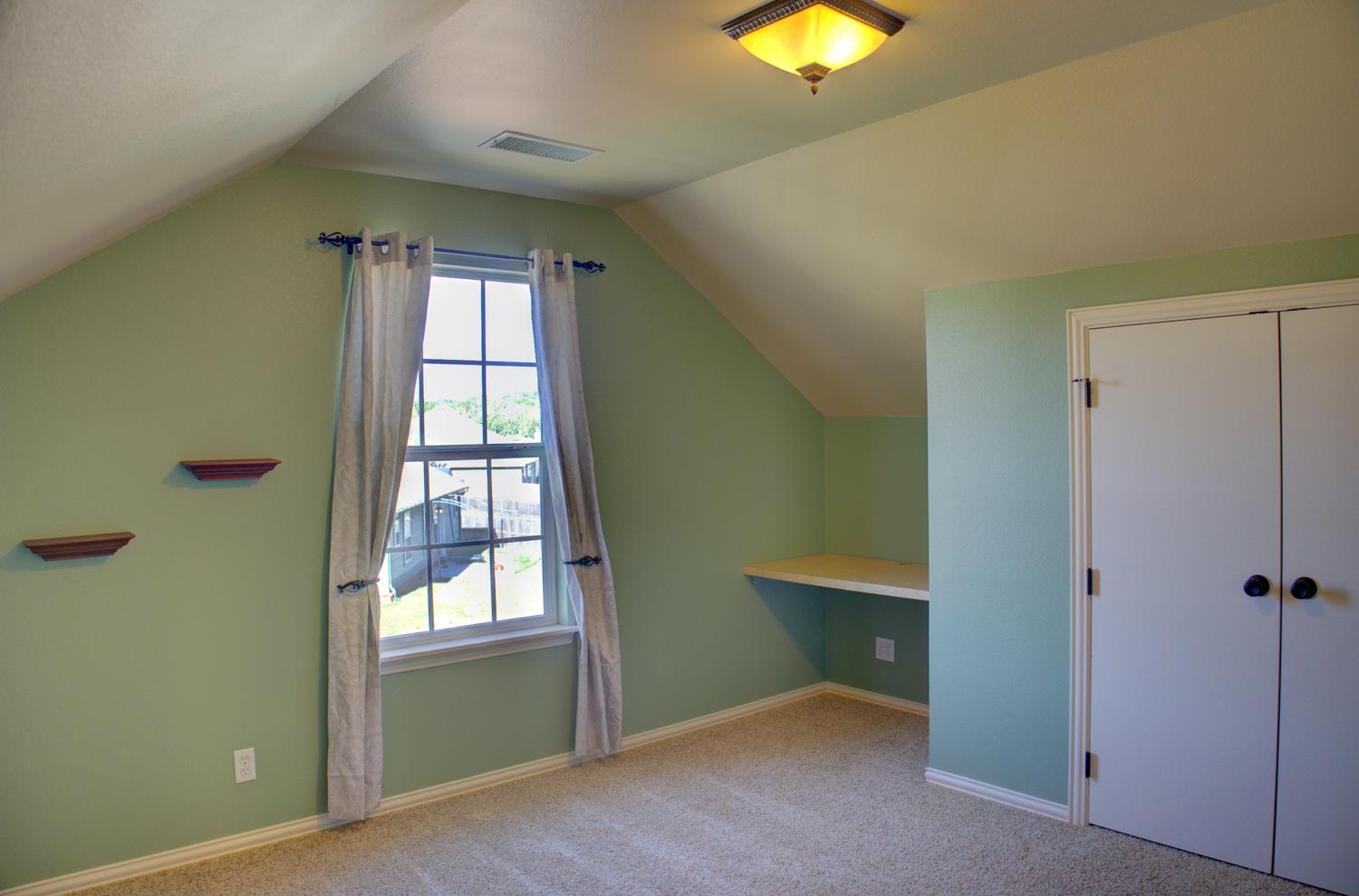 9227 Freedom Avenue Property Photo 46