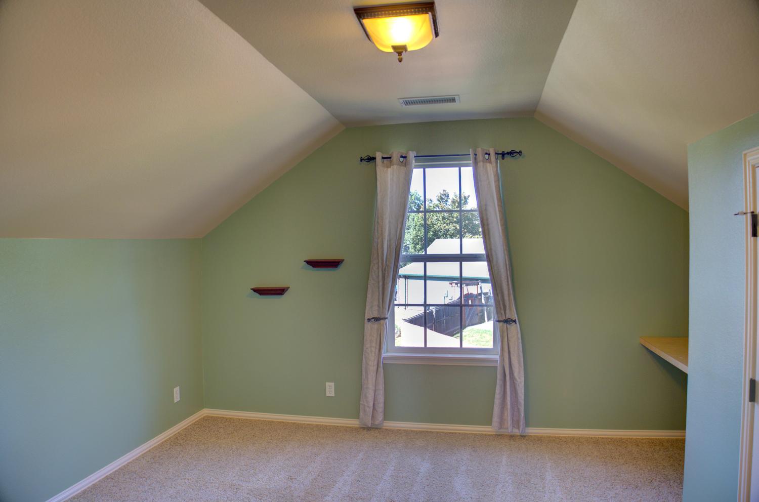 9227 Freedom Avenue Property Photo 46
