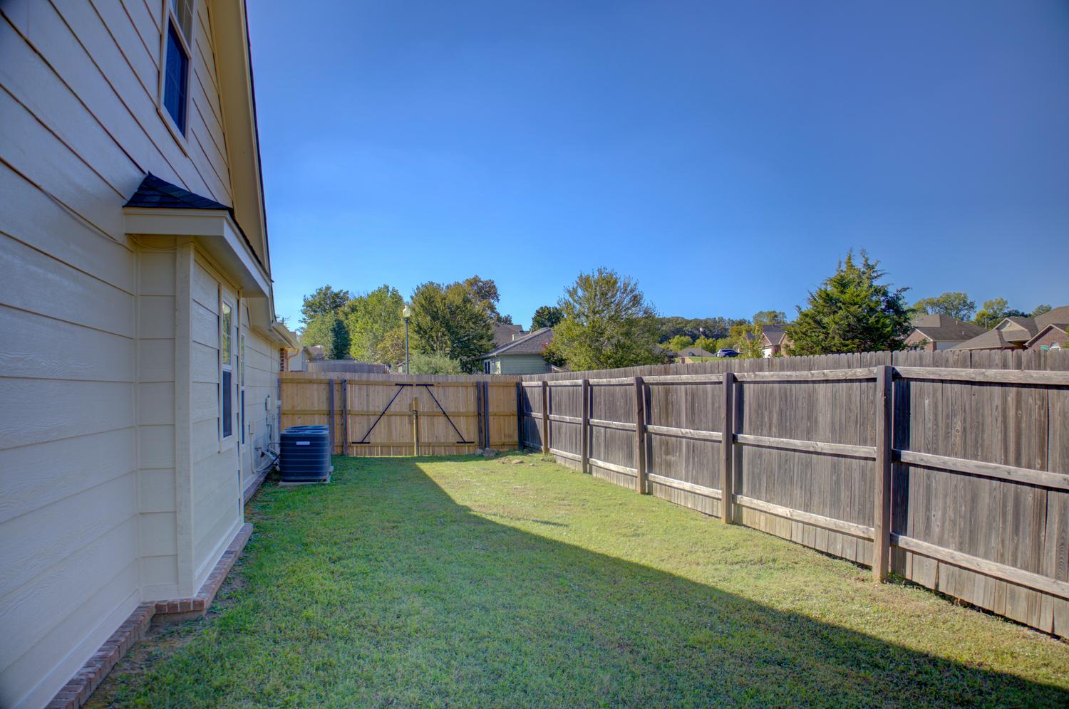 9227 Freedom Avenue Property Photo 57