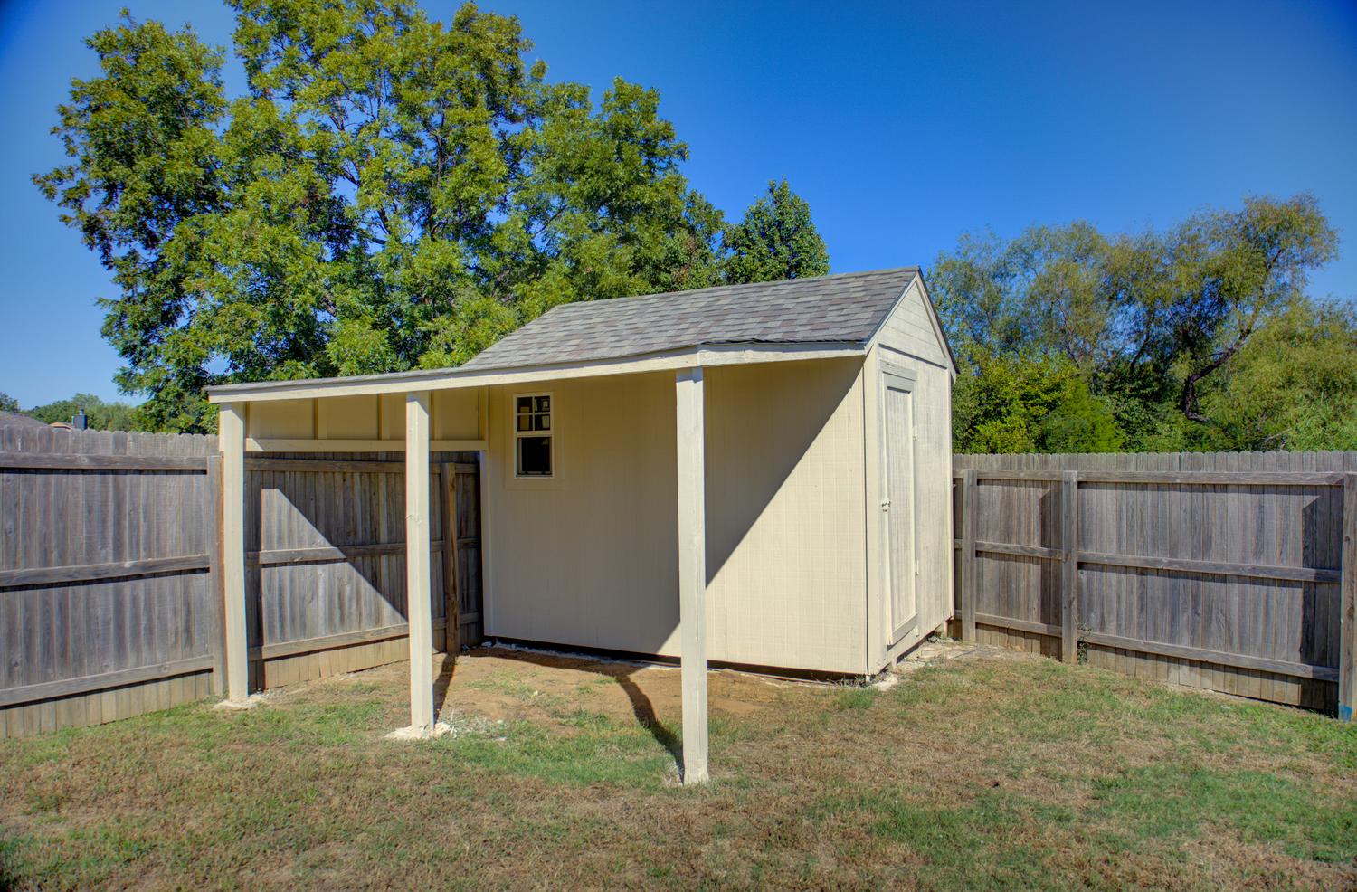 9227 Freedom Avenue Property Photo 59
