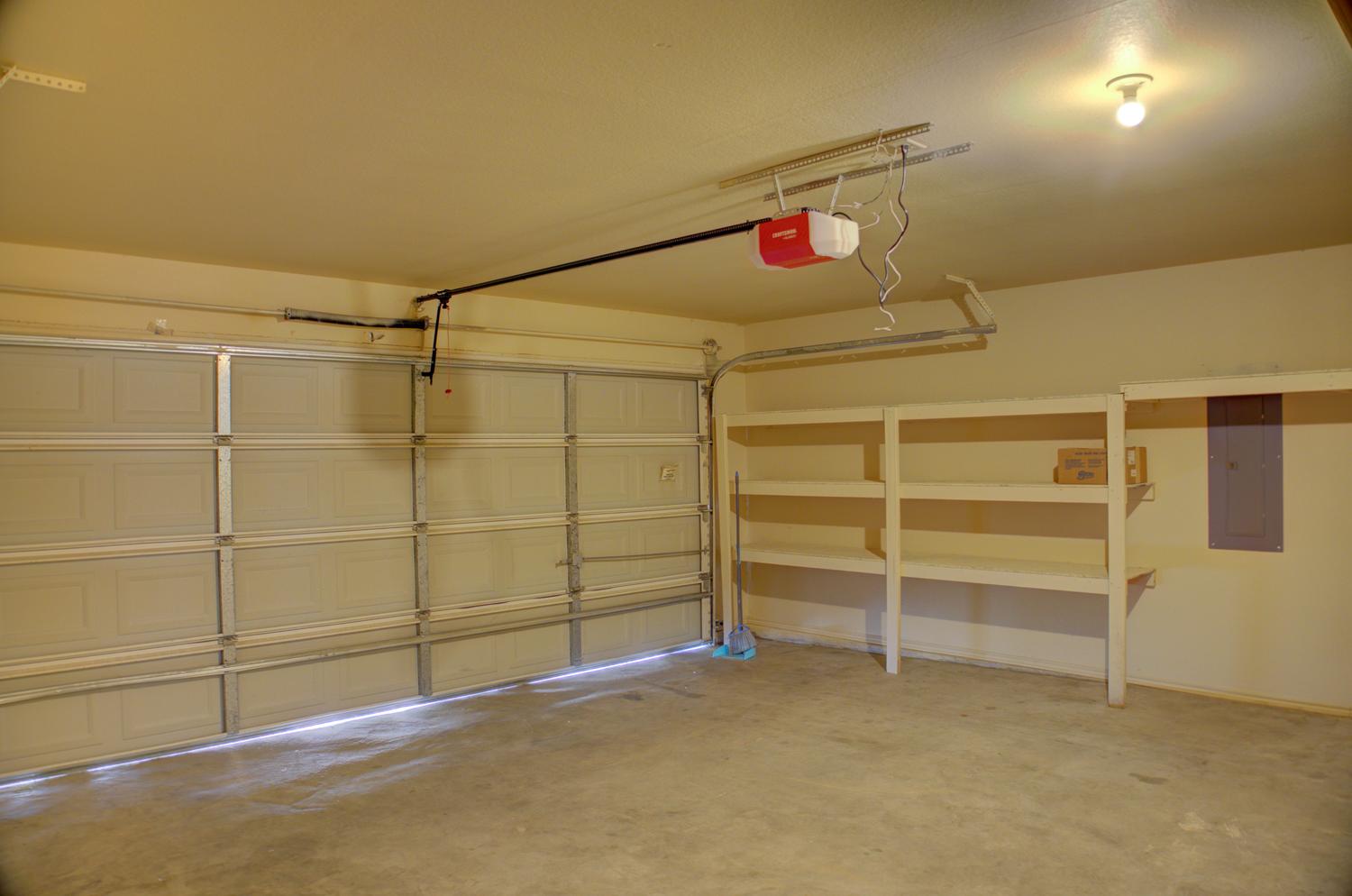 9227 Freedom Avenue Property Photo 61