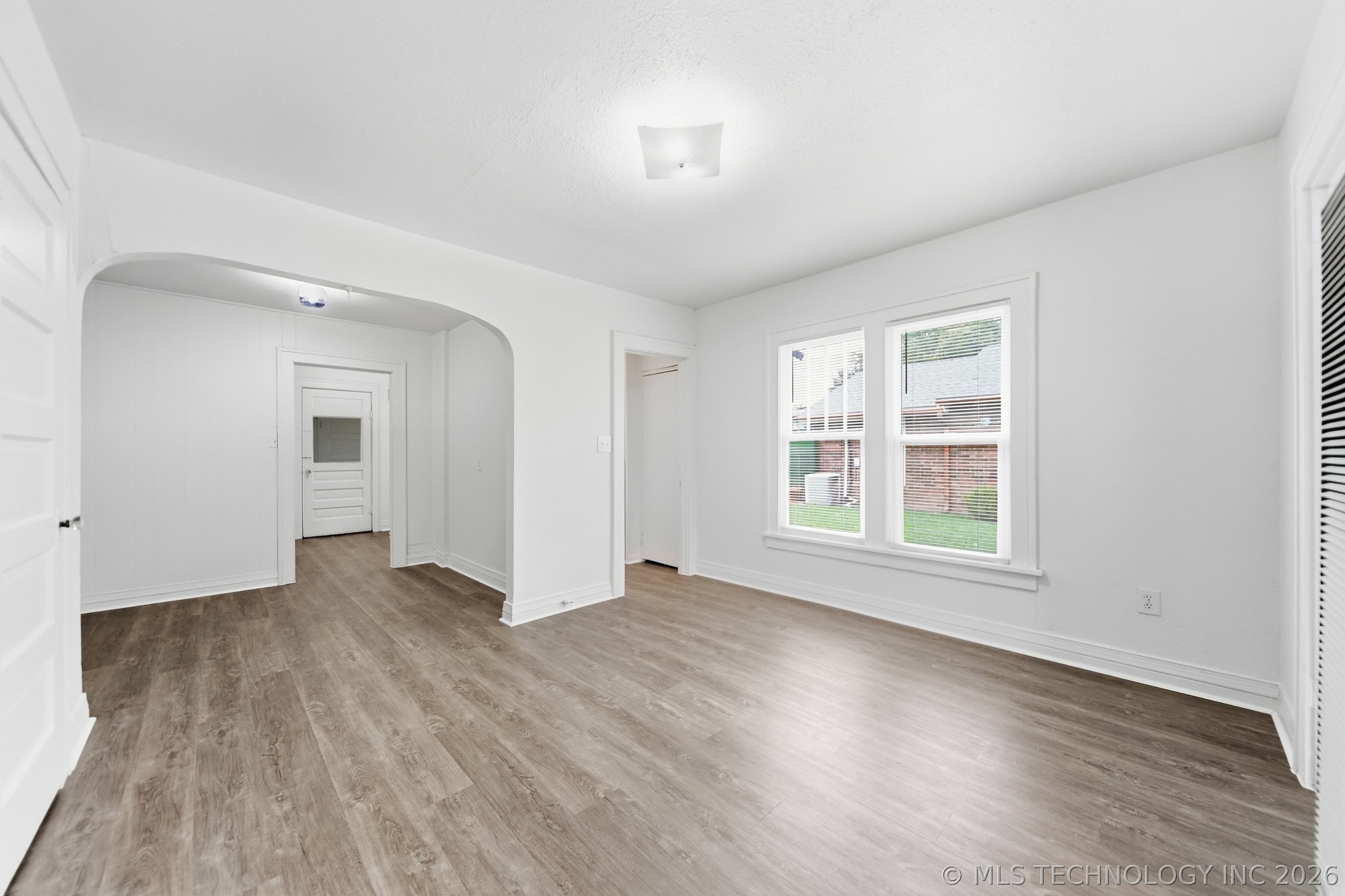 122 N Louisville Avenue Property Photo 6