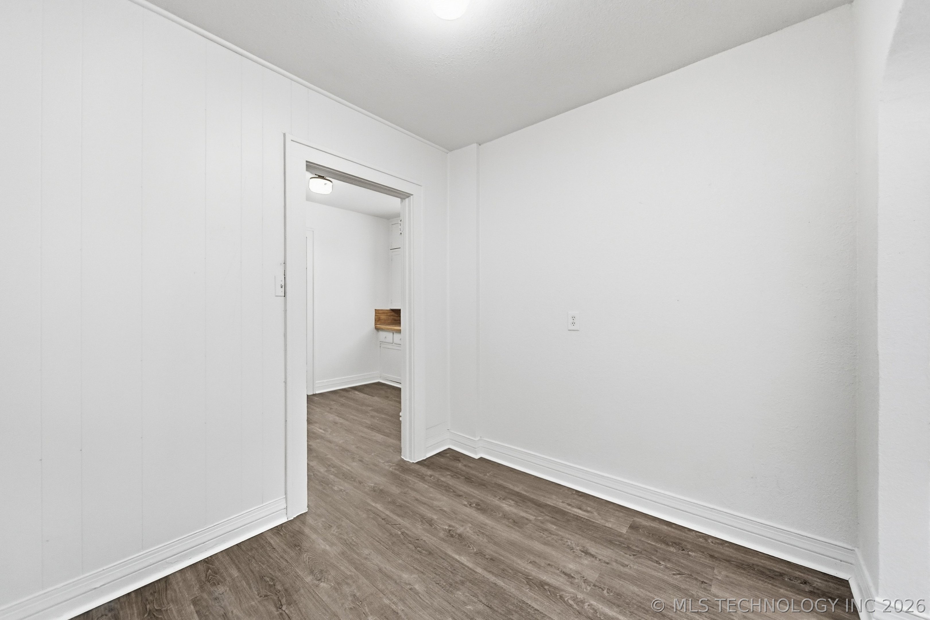 122 N Louisville Avenue Property Photo 8