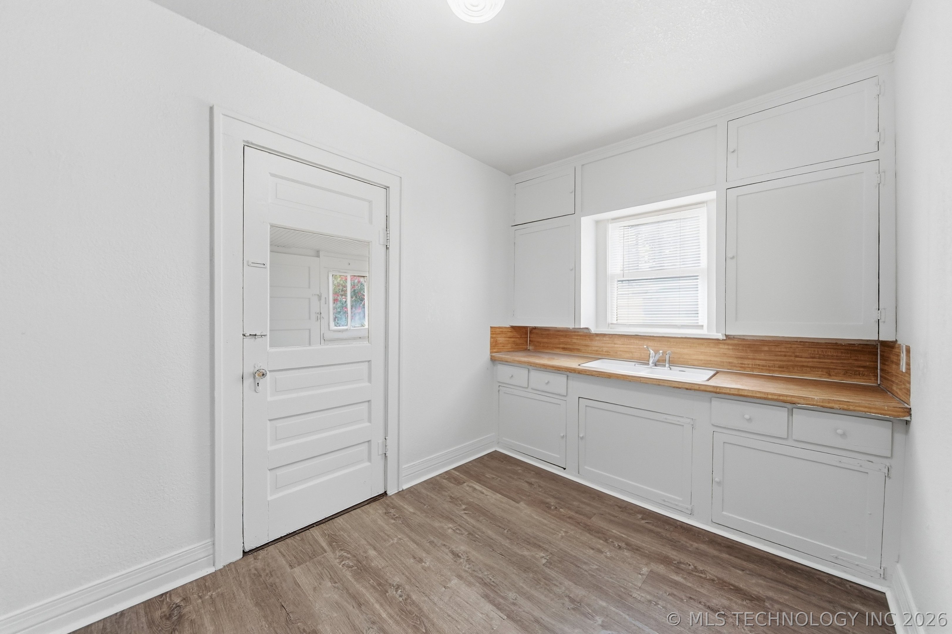 122 N Louisville Avenue Property Photo 9