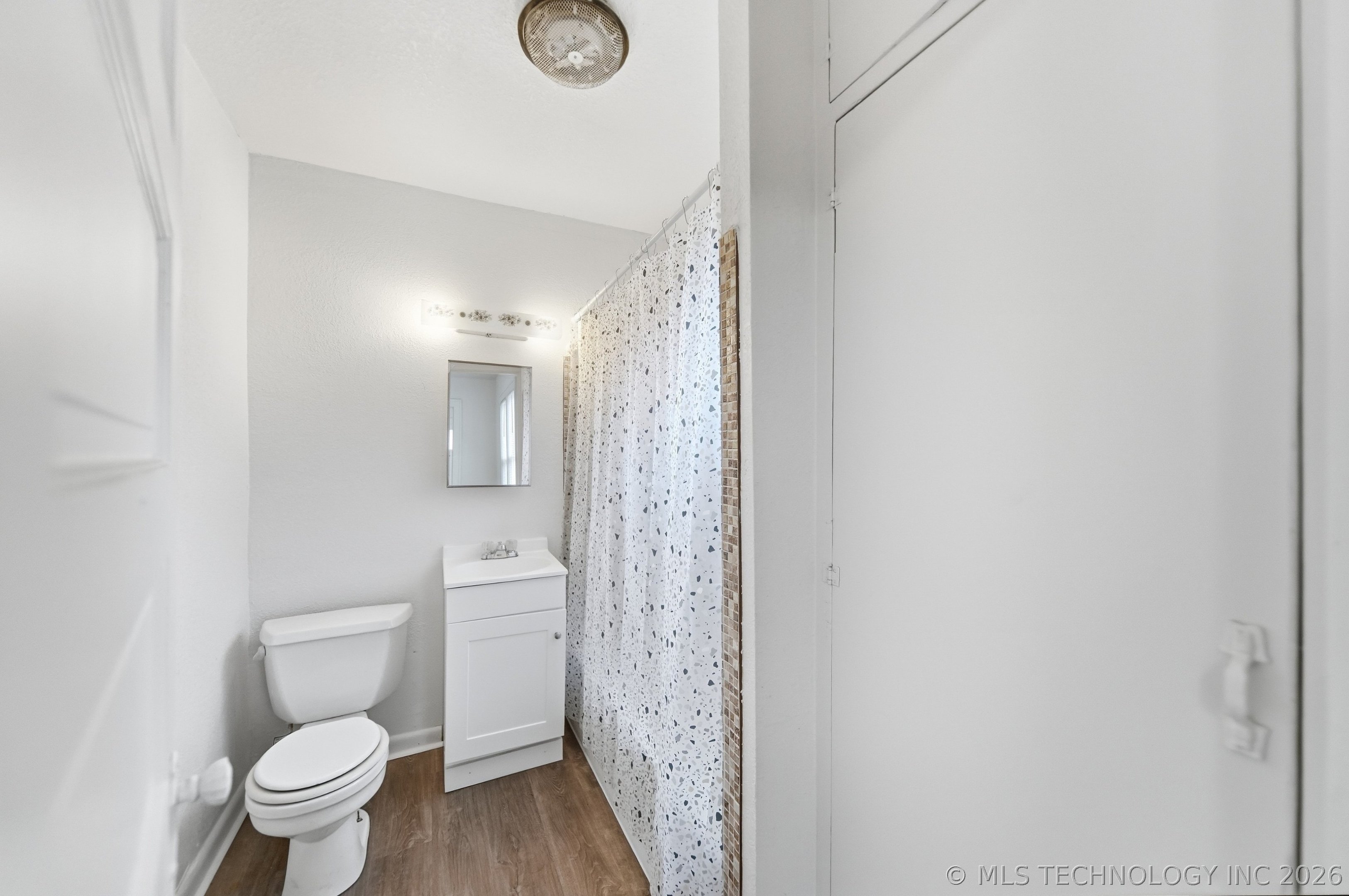 122 N Louisville Avenue Property Photo 10