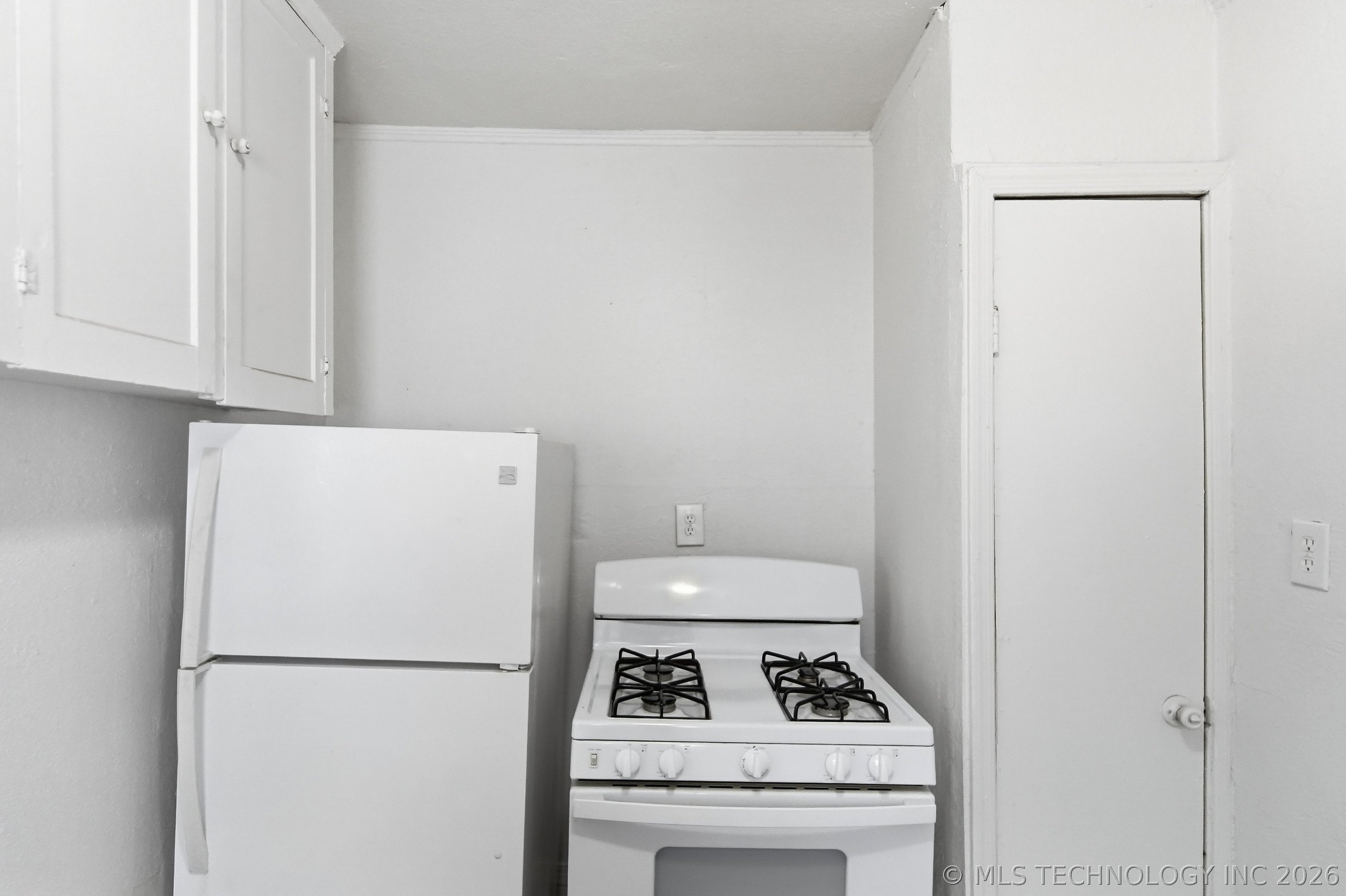 122 N Louisville Avenue Property Photo 22