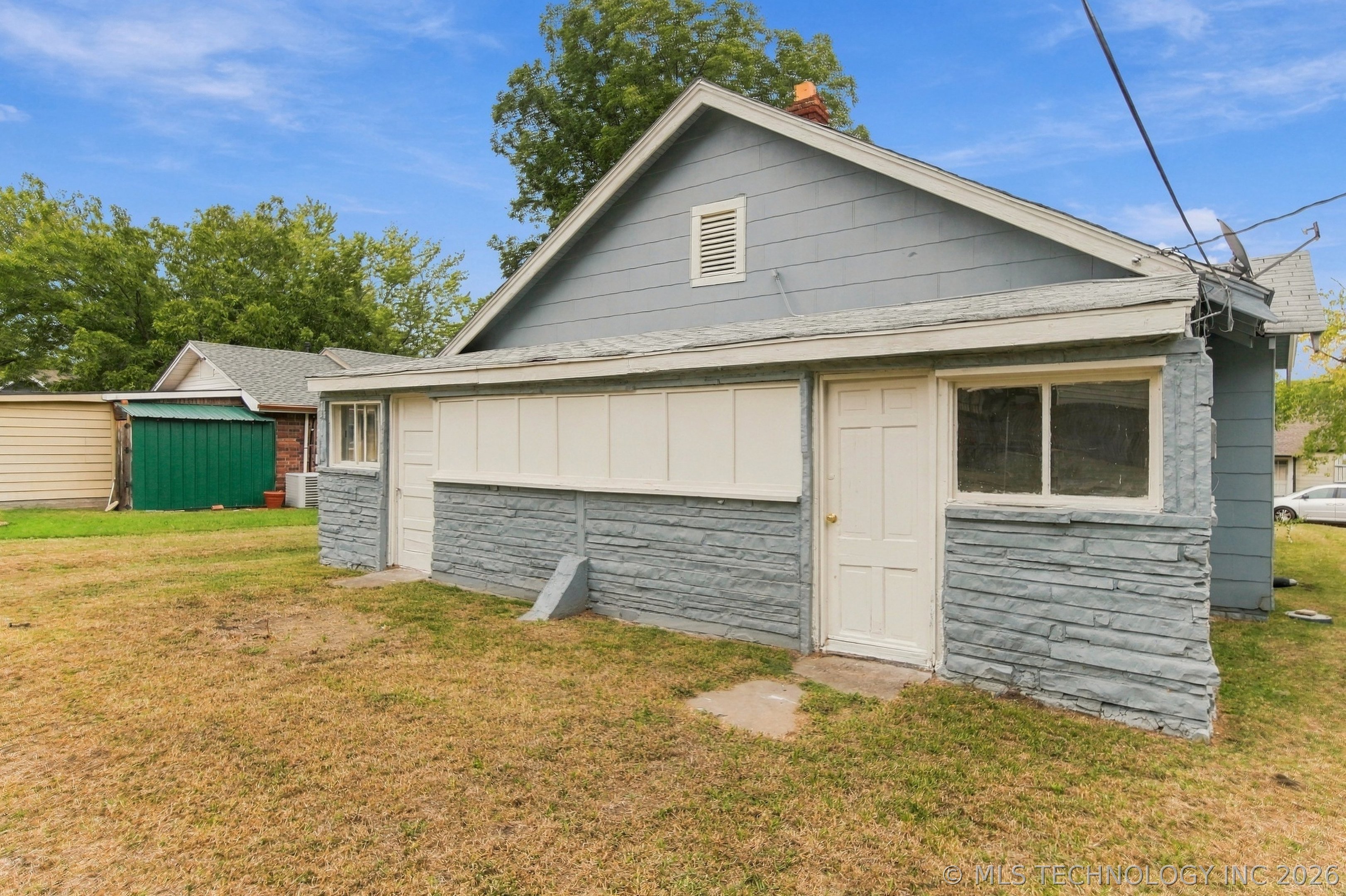 122 N Louisville Avenue Property Photo 26