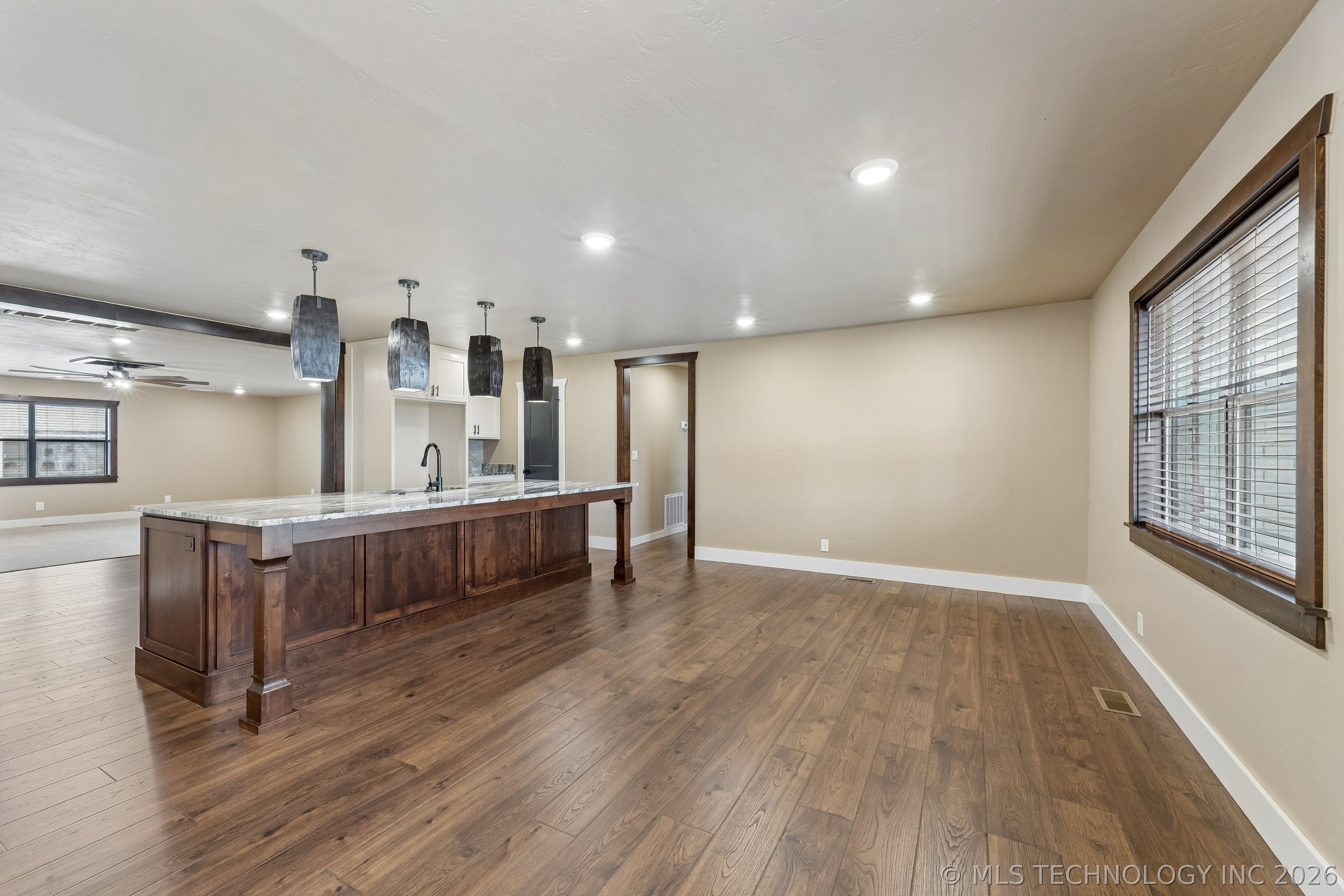 9168 S 428 Property Photo 5