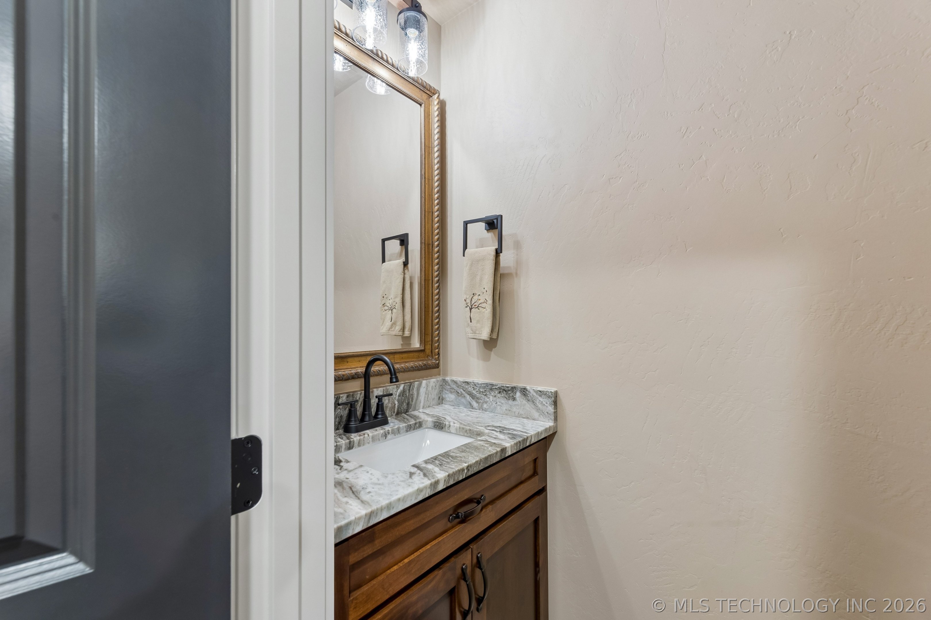 9168 S 428 Property Photo 17