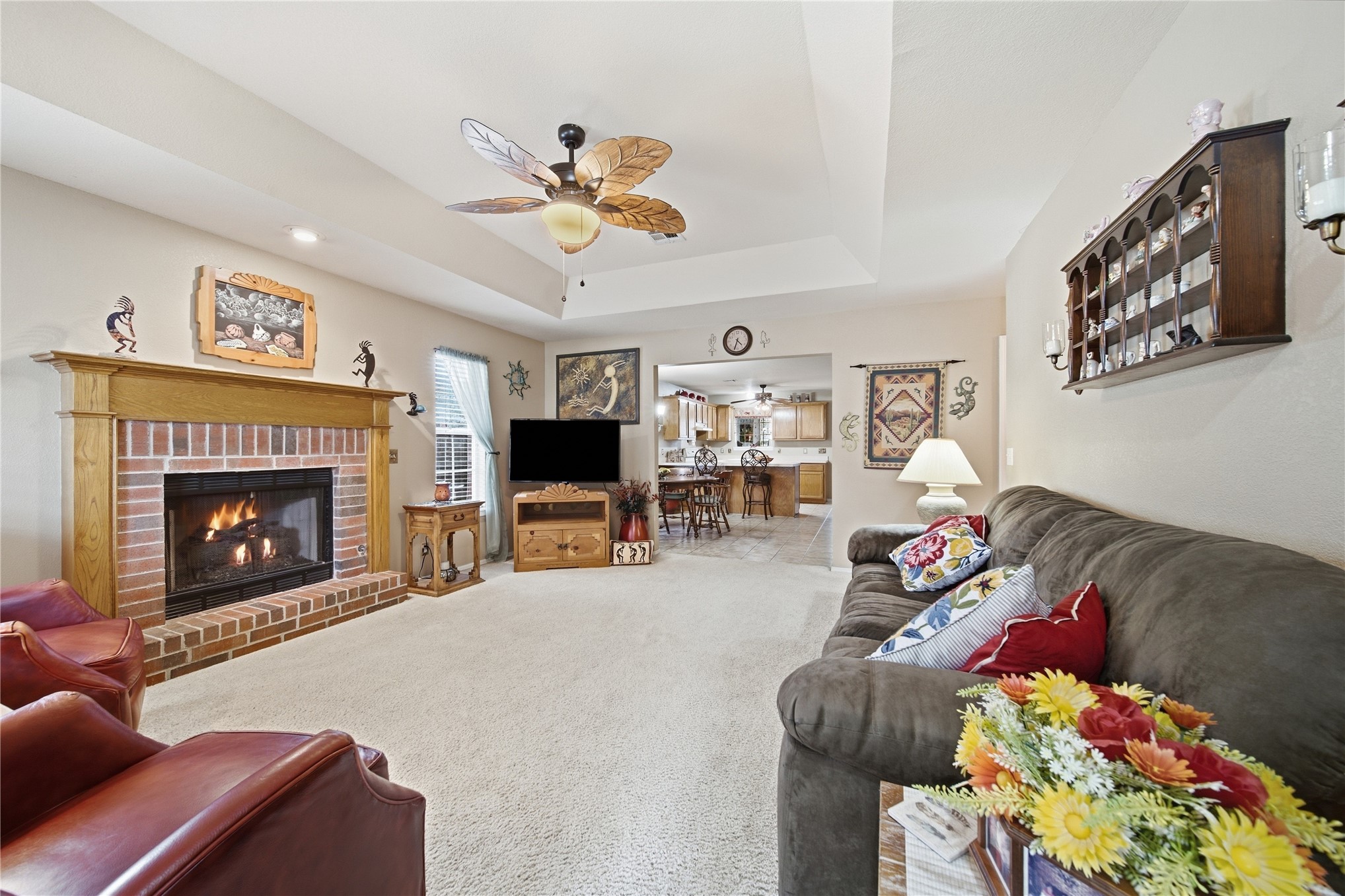 1705 W Fort Worth Street Property Photo 6