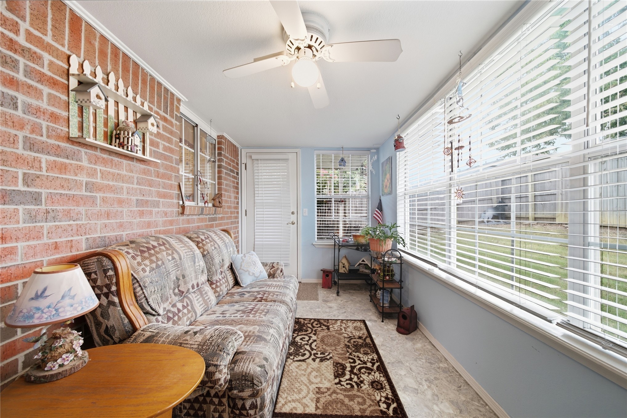 1705 W Fort Worth Street Property Photo 17