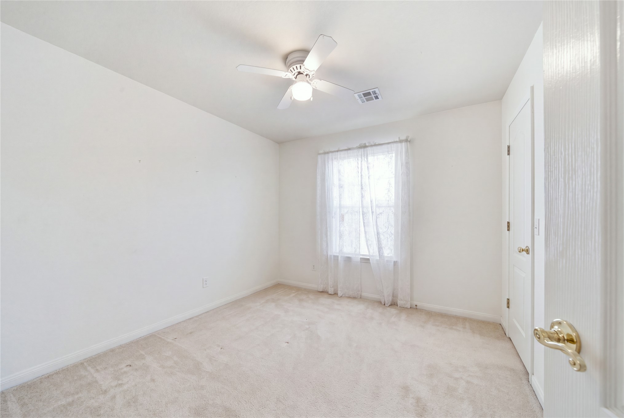 1705 W Fort Worth Street Property Photo 24